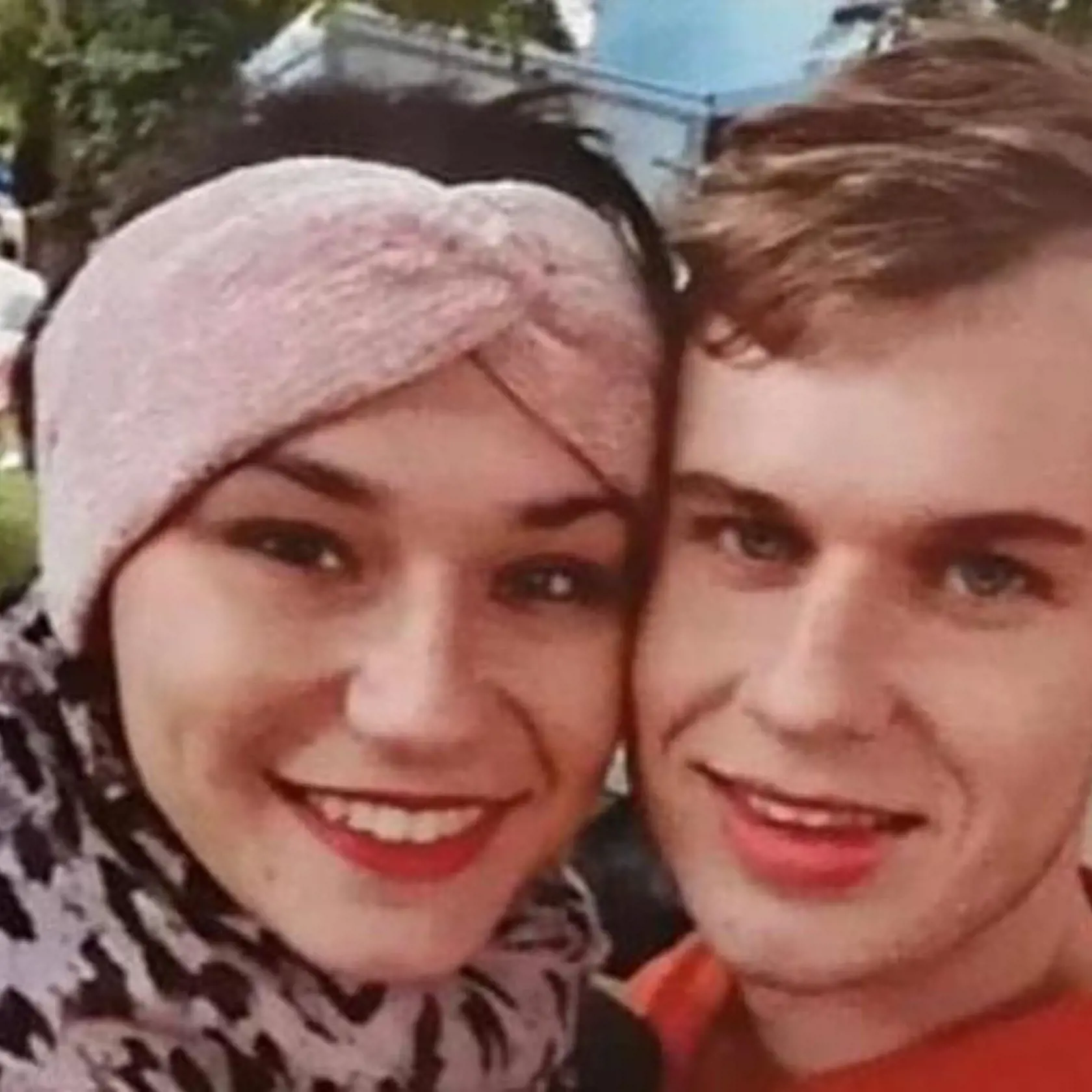 Marek Vojtaššák († 20) a Broňa Božoňová († 21).