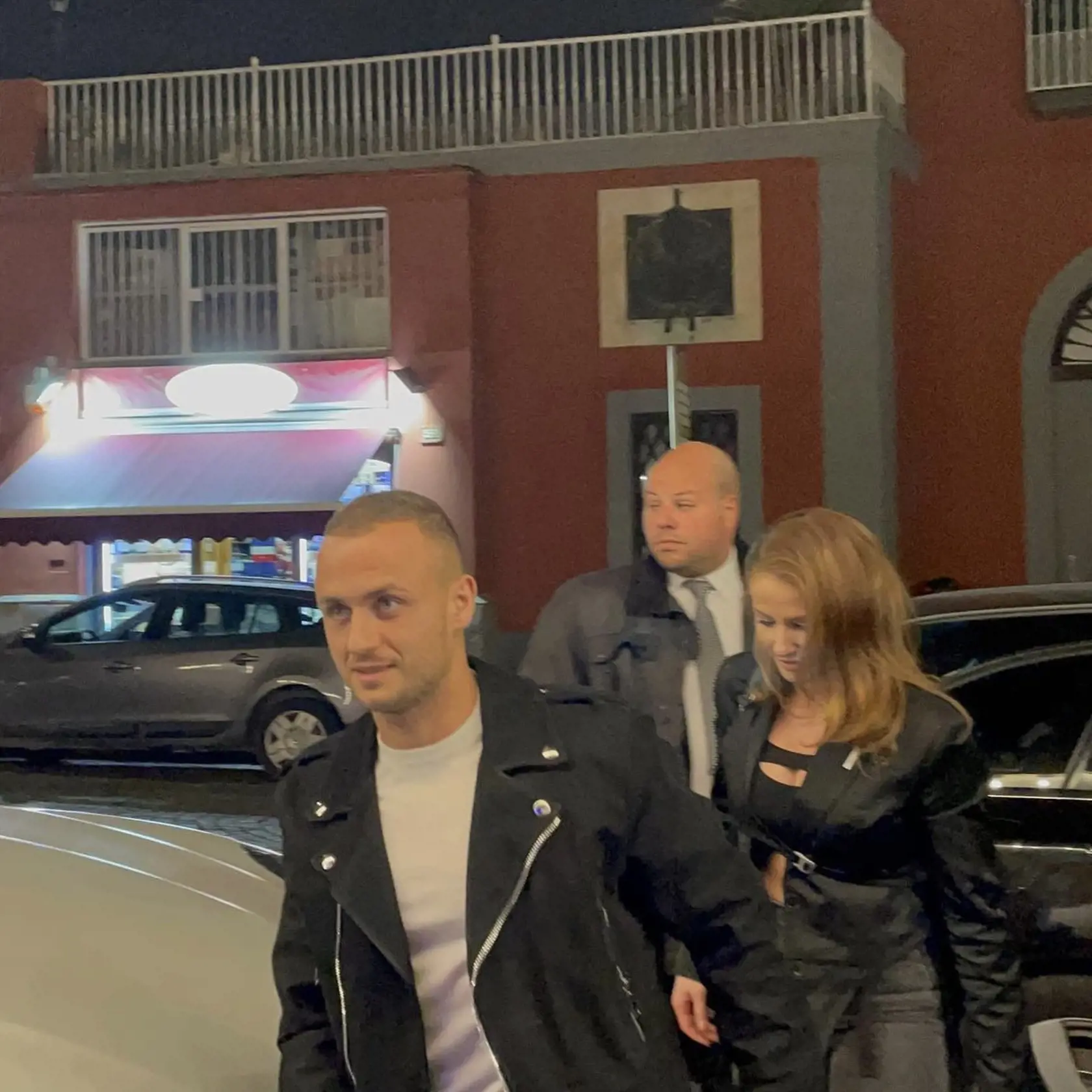 Tesne koncom roka 2022 prasklo veľké tajomstvo. Hviezdny slovenský futbalista Stanislav Lobotka dal definitívne zbohom vzťahu s Danielou Nízlovou, s ktorou má dcérku Lindu.