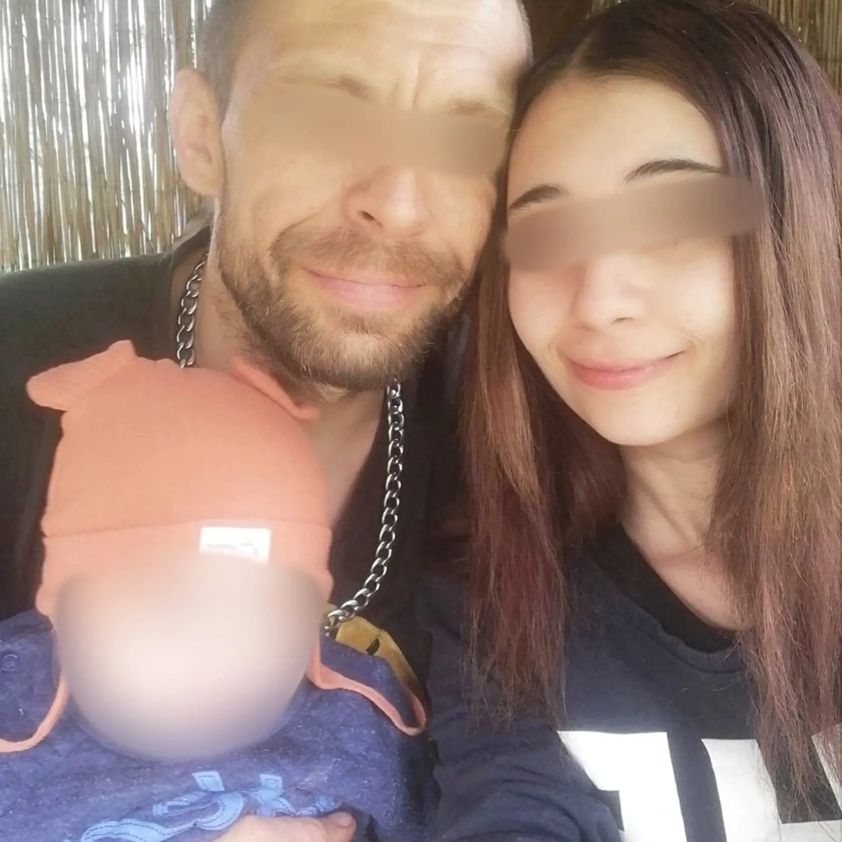 Viktória sa pravdepodobne nevedela vysporiadať s úmrtím druha Radoslava, čo dokazujú aj jej príspevky na sociálnych sieťach, kde mu vyznávala lásku.