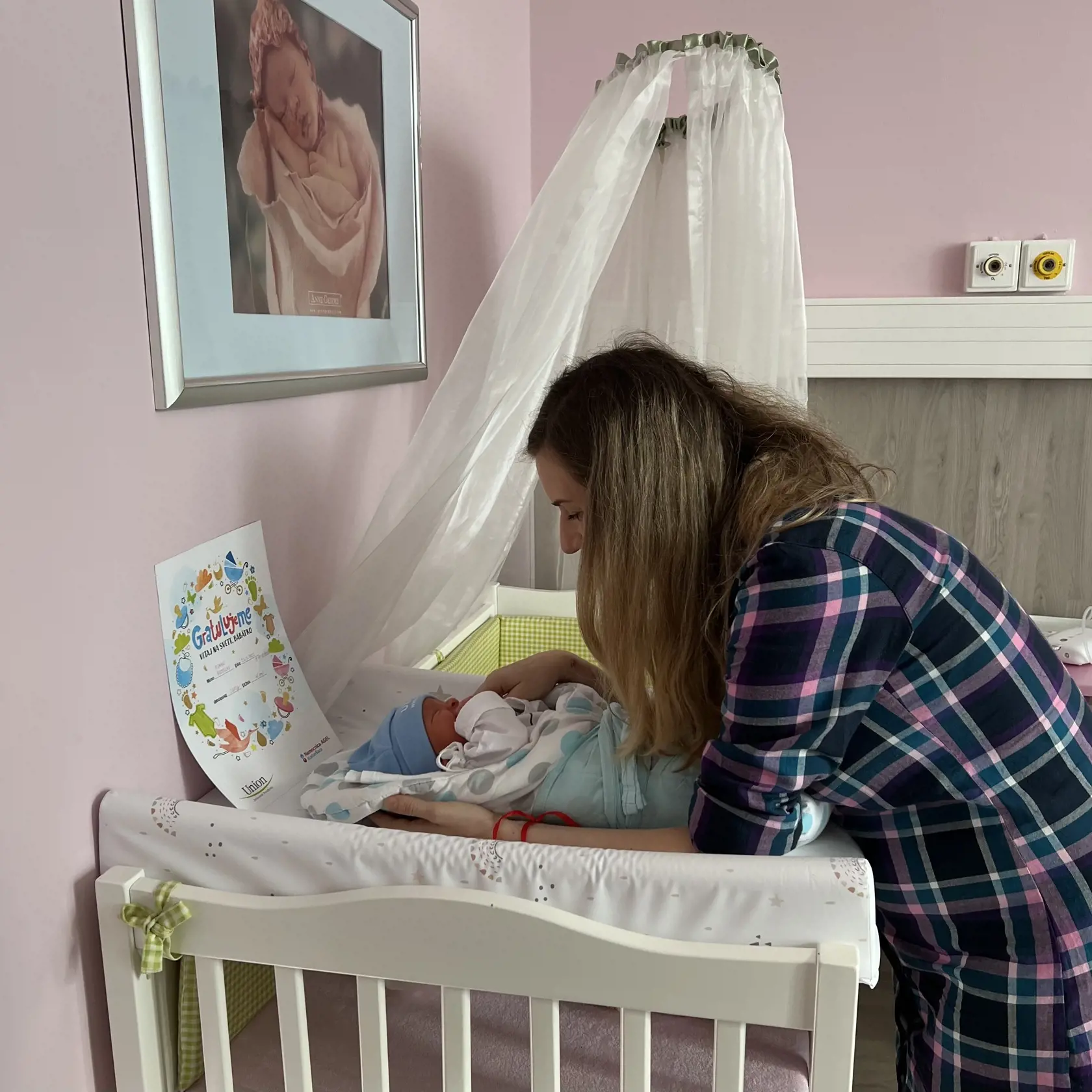 Podľa prvých testov vyzerá všetko tak, že dieťa nezdedilo od matky nevyliečiteľnú chorobu.