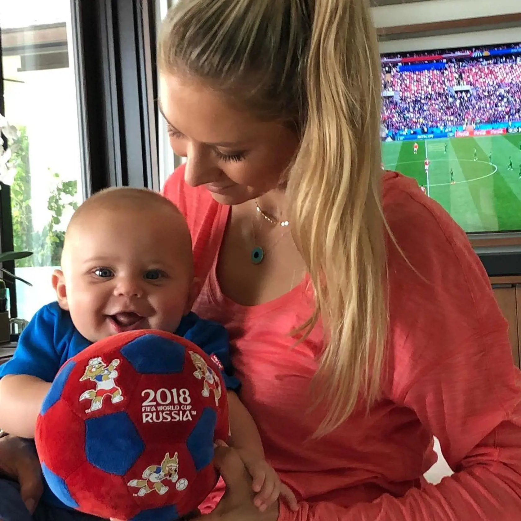 Anna Kournikova so synčekom
