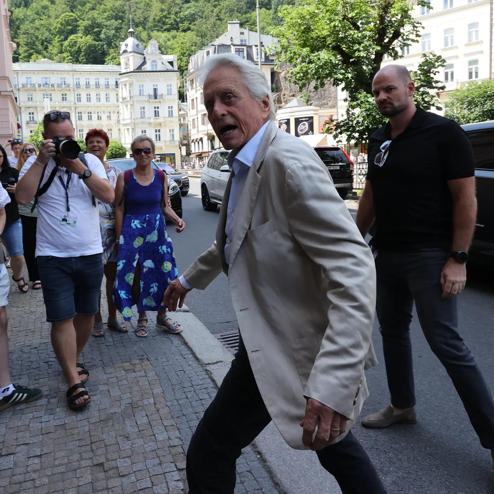 Hollywoodsky miláčik Michael Douglas oznámil fanúšikom smutné správy. Na plátne ho už podľa všetkého neuvidíme.