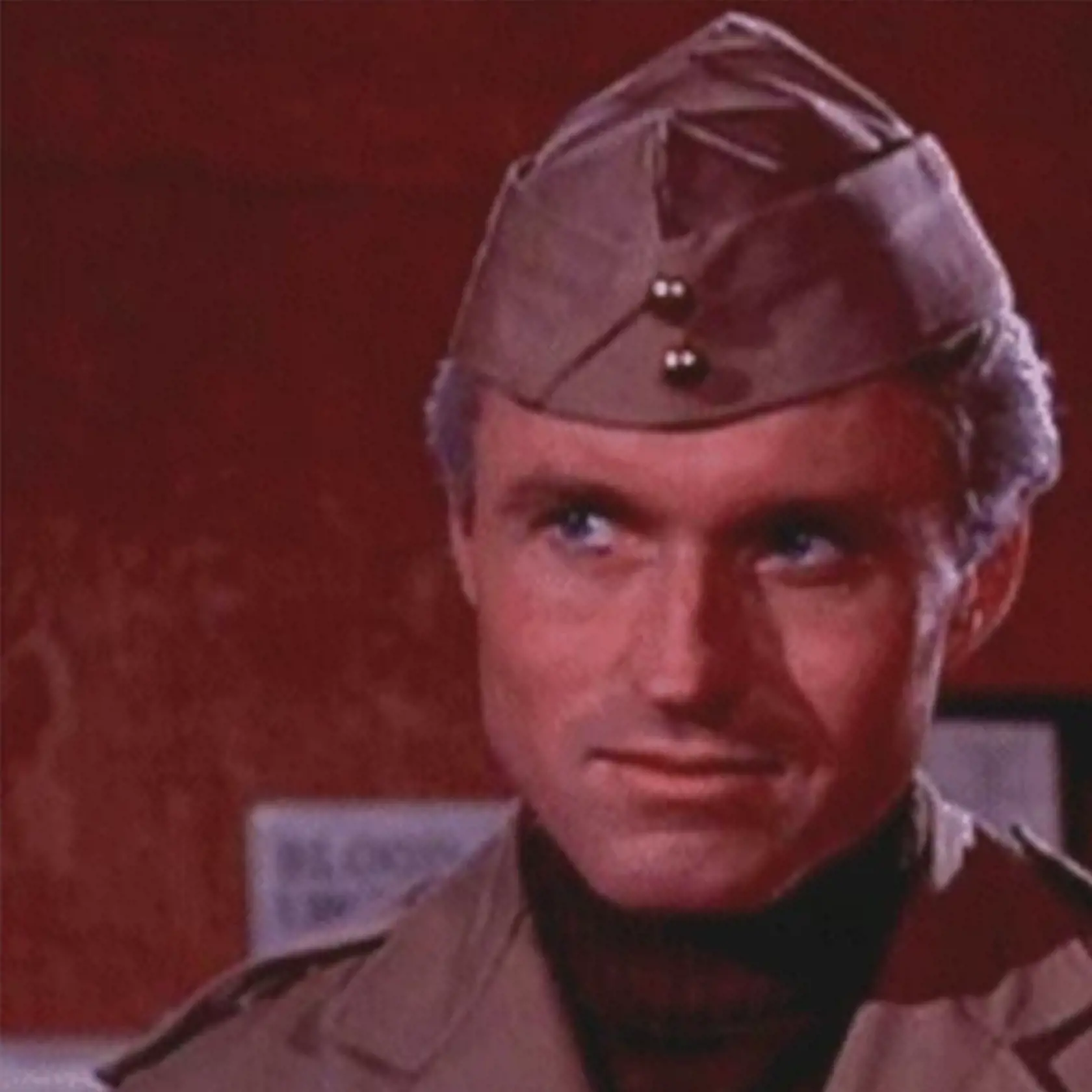 Dennis Holahan