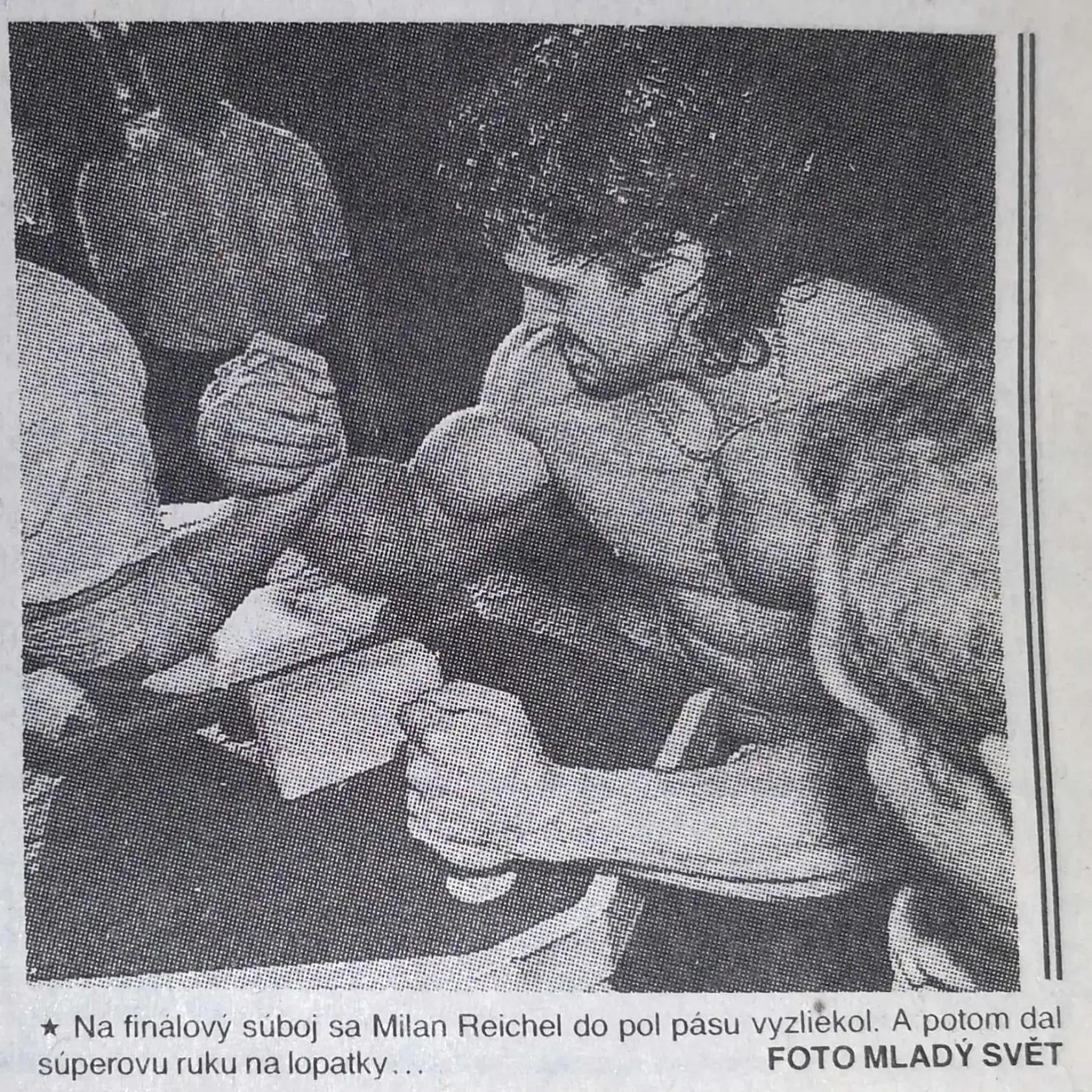 MILAN REICHEL v pretláčaní s rukou bol jednotka.