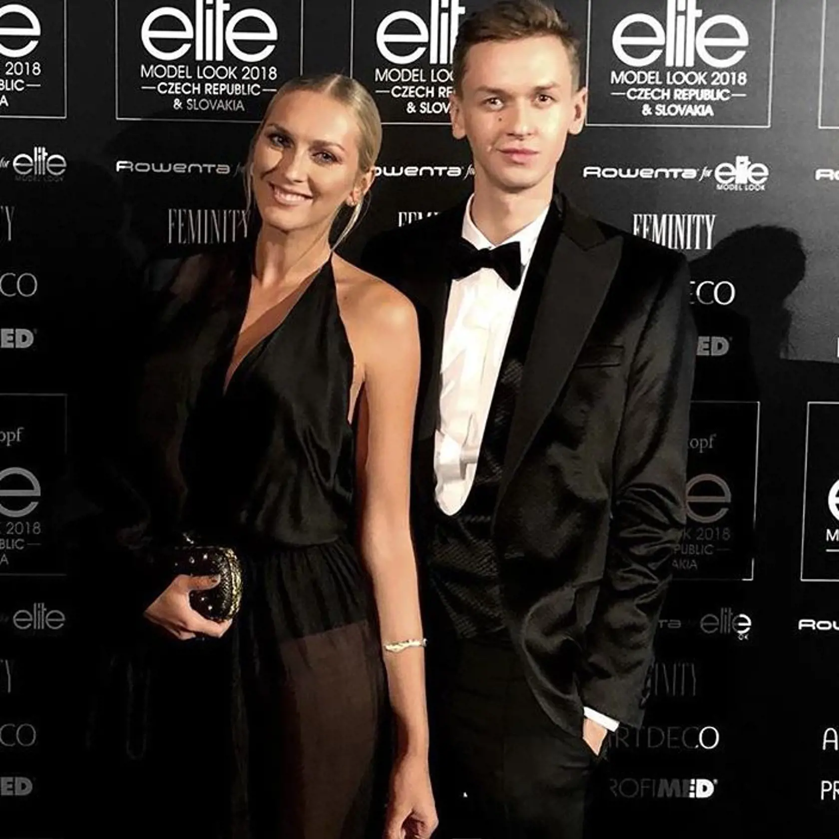 Inšpirujte sa hviezdnymi modelmi návrhára Michaela Kováčika, ktoré z vás urobia hviezdu večierku!