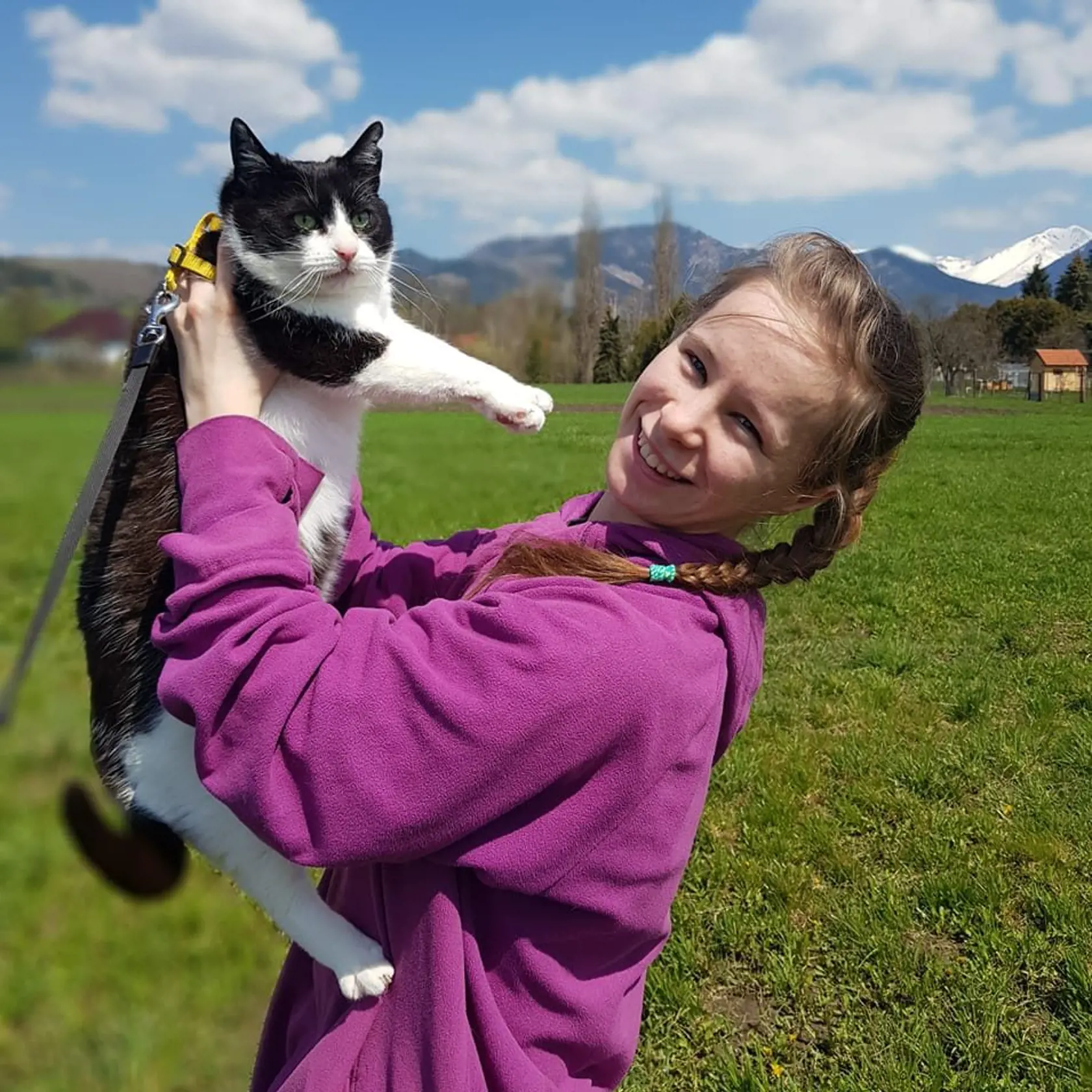 Jednou z nich je aj záchrana a starostlivosť o mačky - opustené, zničené, hladné, častokrát choré a zranené.