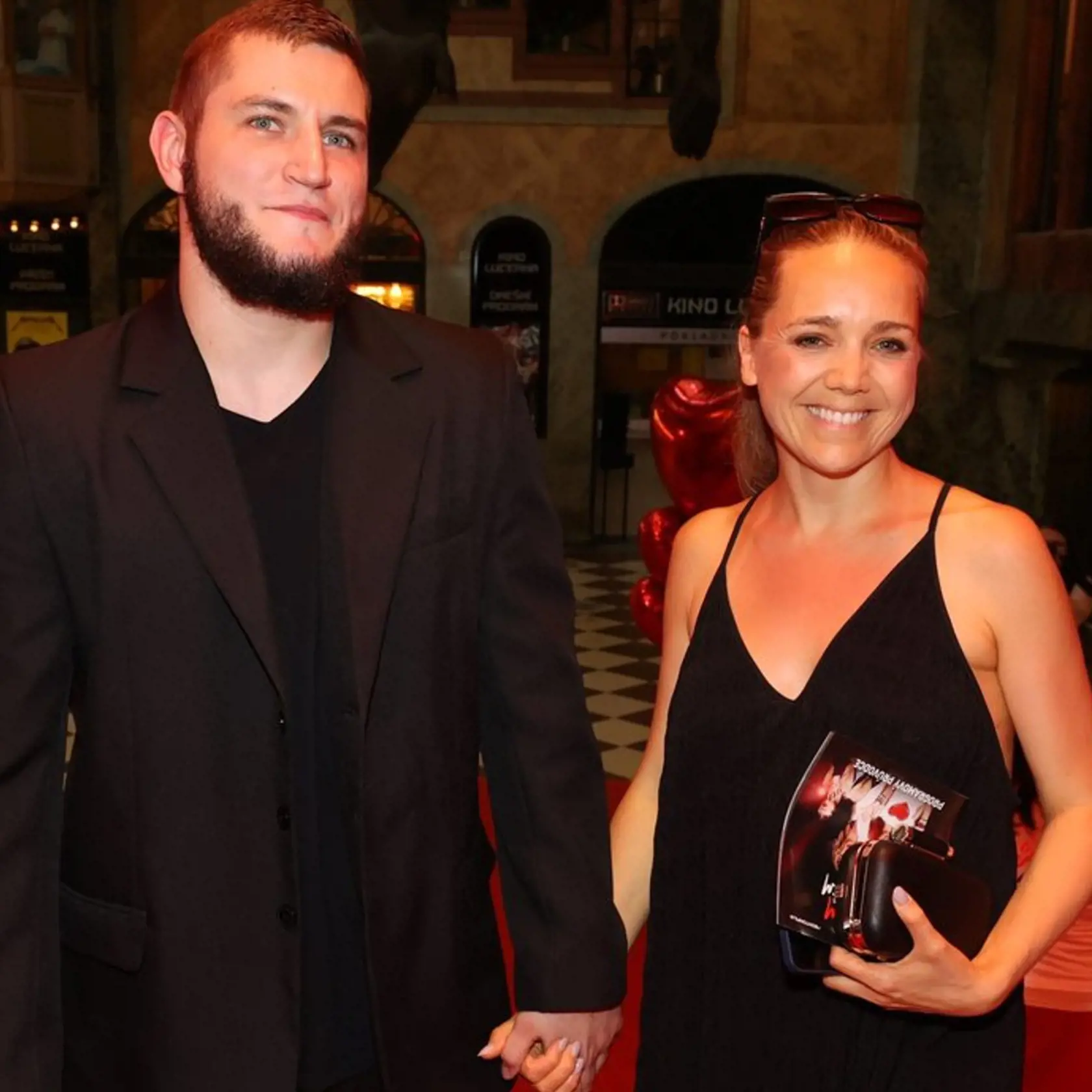 Lucie Vondráčková s priateľom Zdeňkom na predpremiére novej českej komédie.