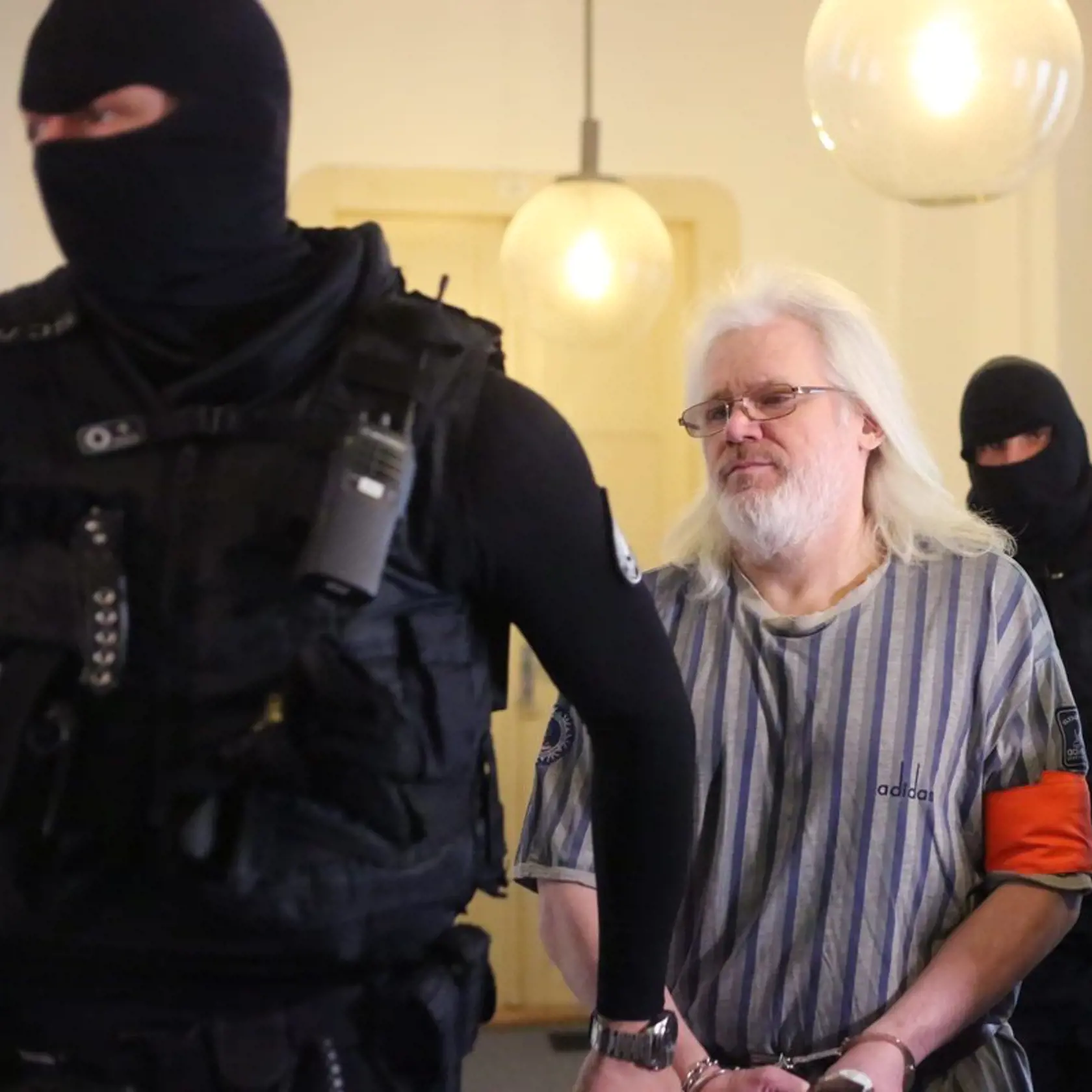 Martin Bihári alias Rus je už vo väzbe. Hrozí mu doživotie. Na foto je Ivan Cupper alias Vincko, ktorý je považovaný za jedného z najvyššie postavených členov skupiny sýkorovcov.