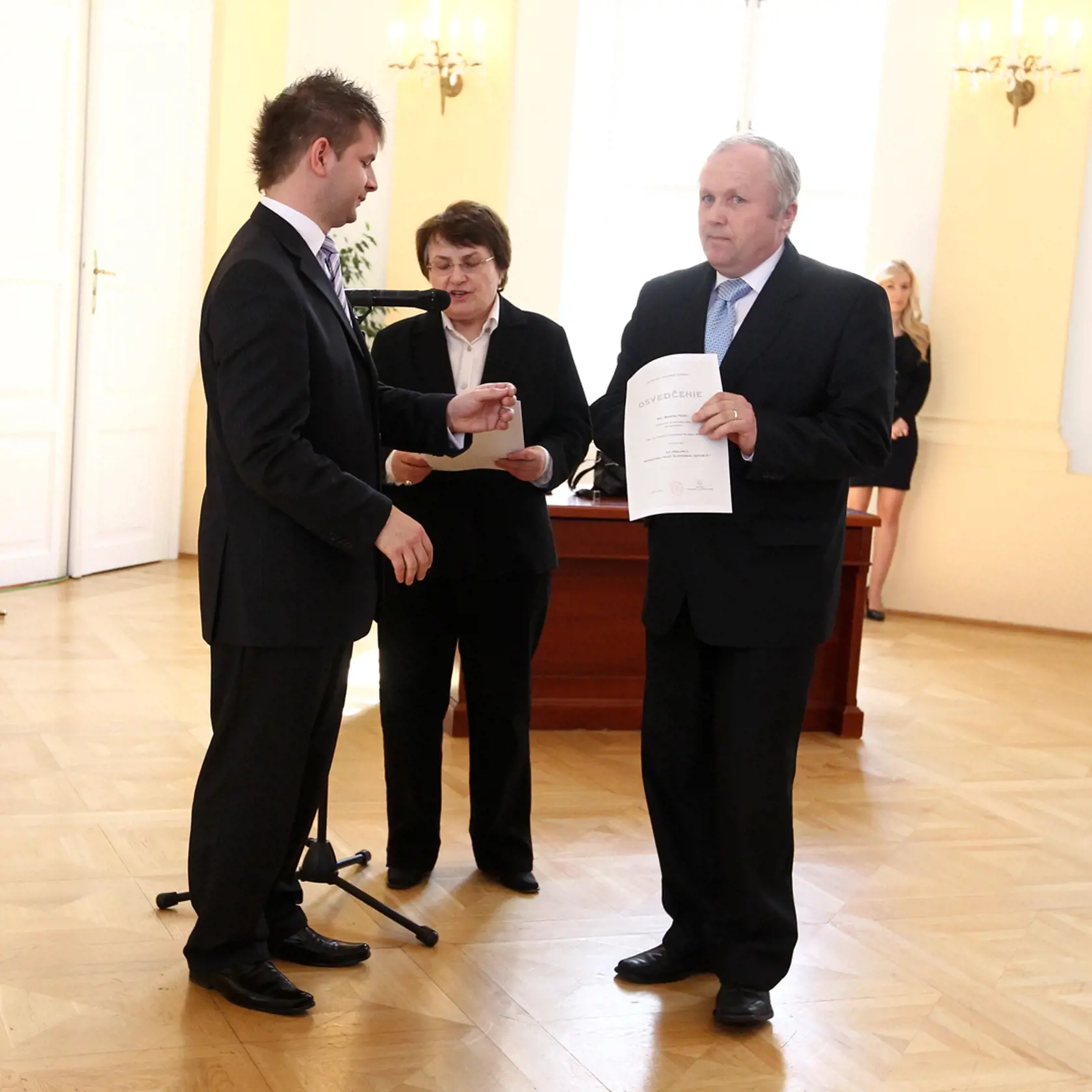 Prvoaprílové žarty neobchádzajú ani našich politikov.