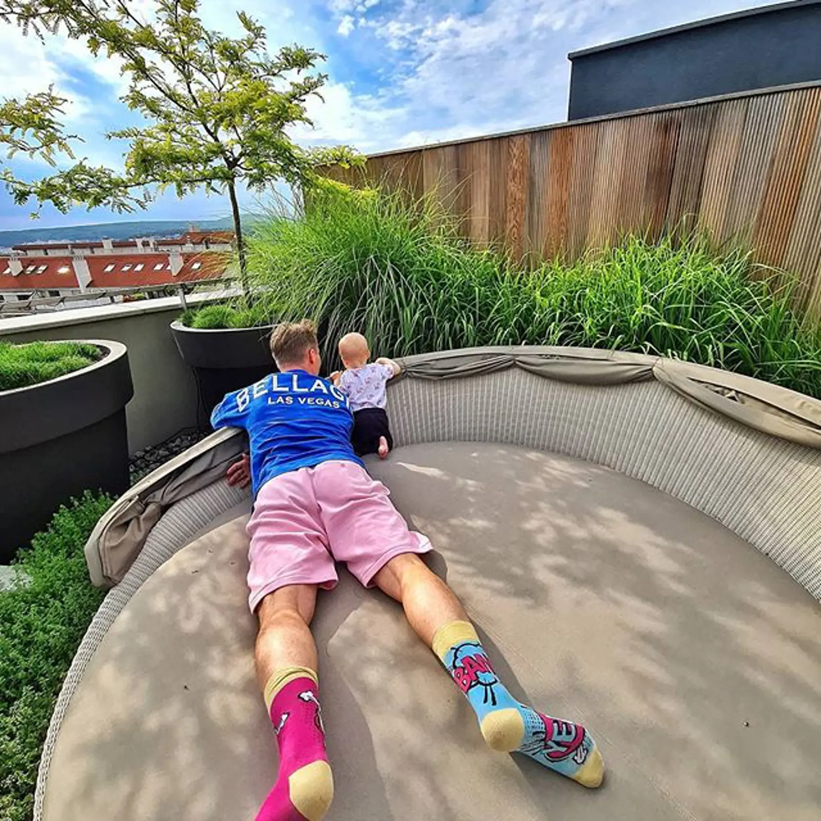 Dokonalé miesto na relax. Cifrovci si užívajú luxusnú terasu.