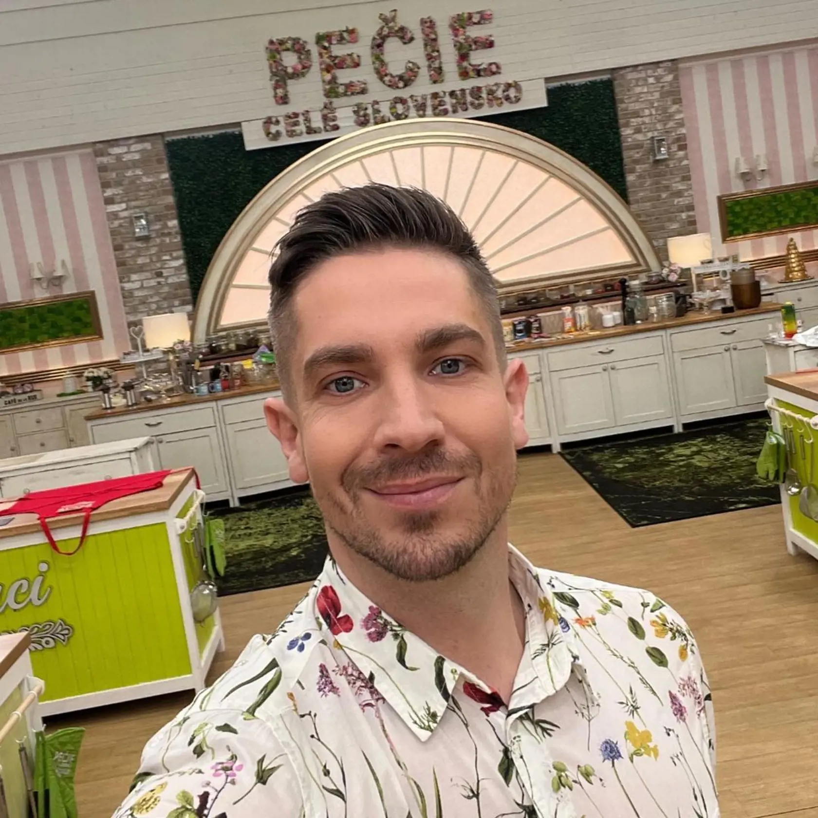 Tomáš v šou Pečie celé Slovensko