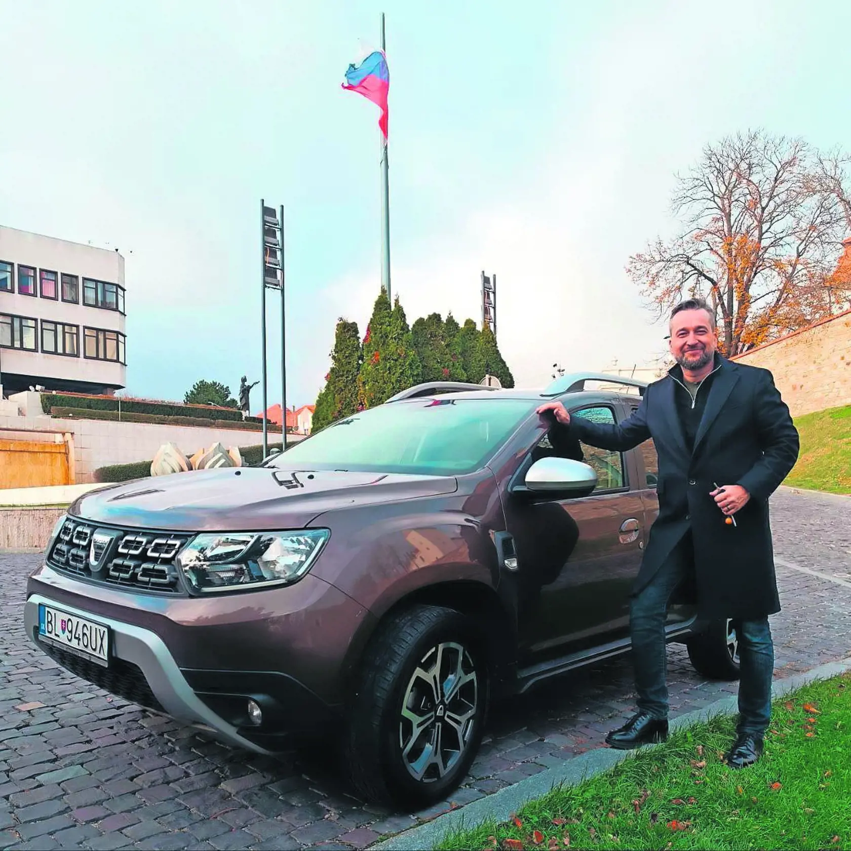 Blahovi a jeho rodine je už Dacia malá.