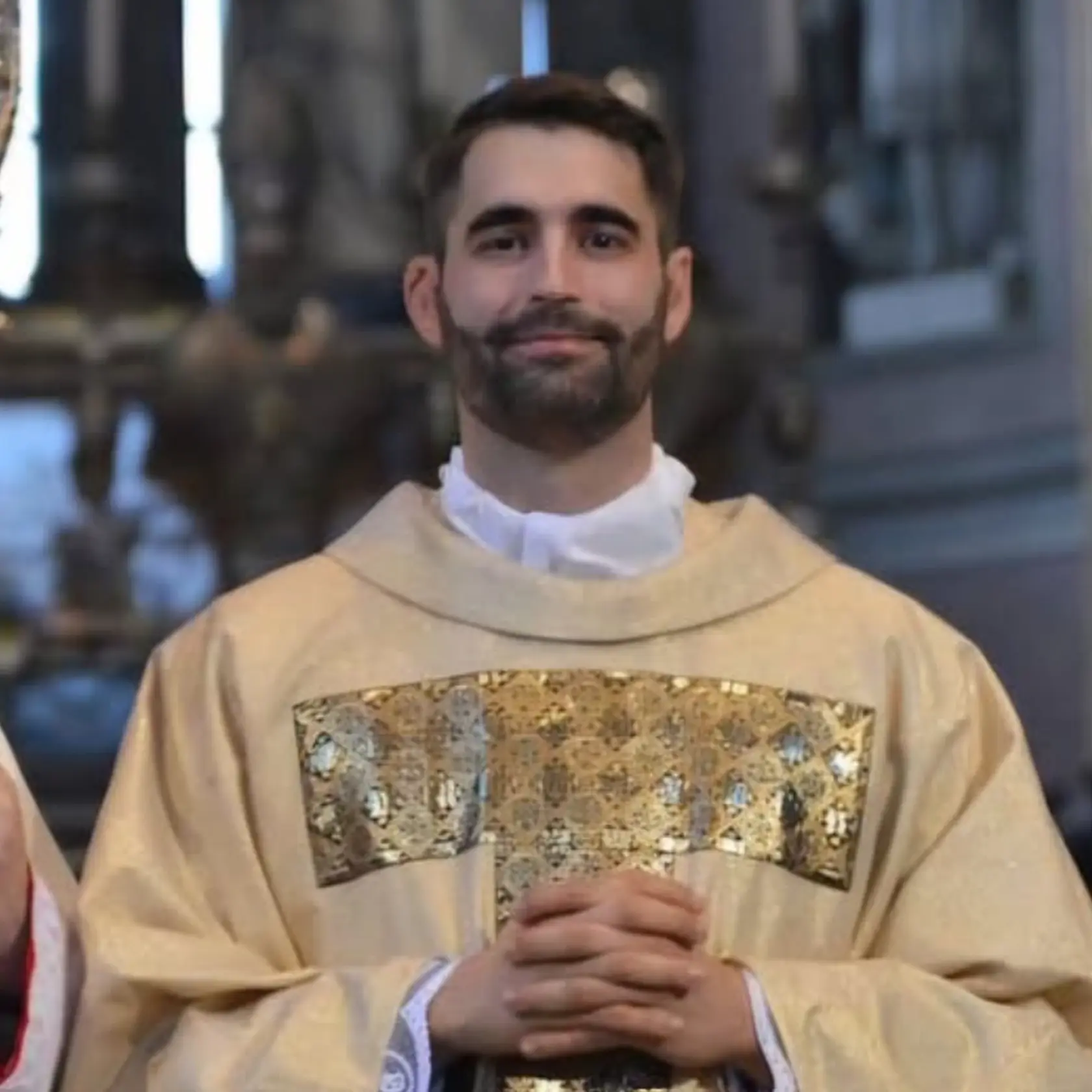 Kňaz Matteo Balzano.