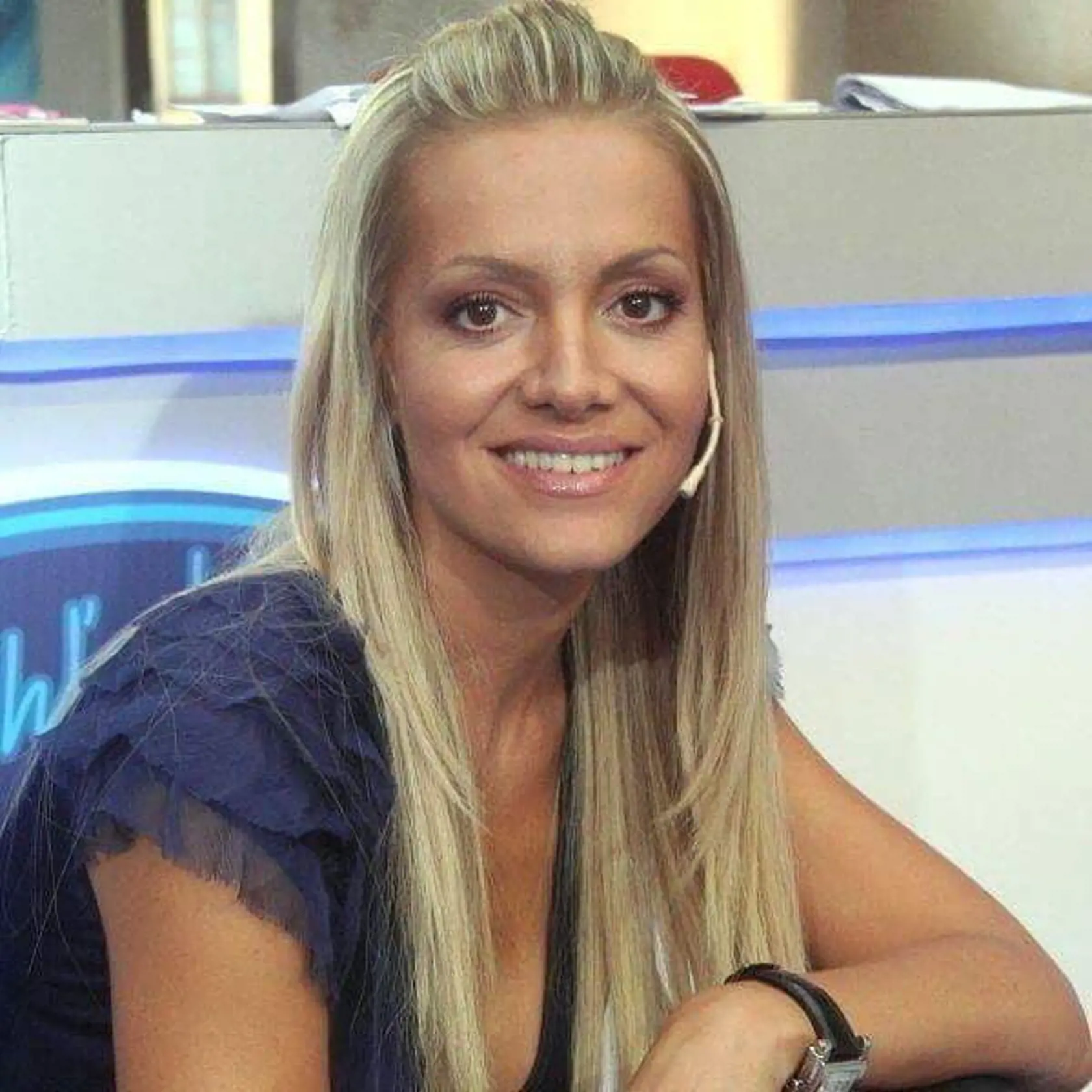 Dara Rolins pred úpravou nosa.