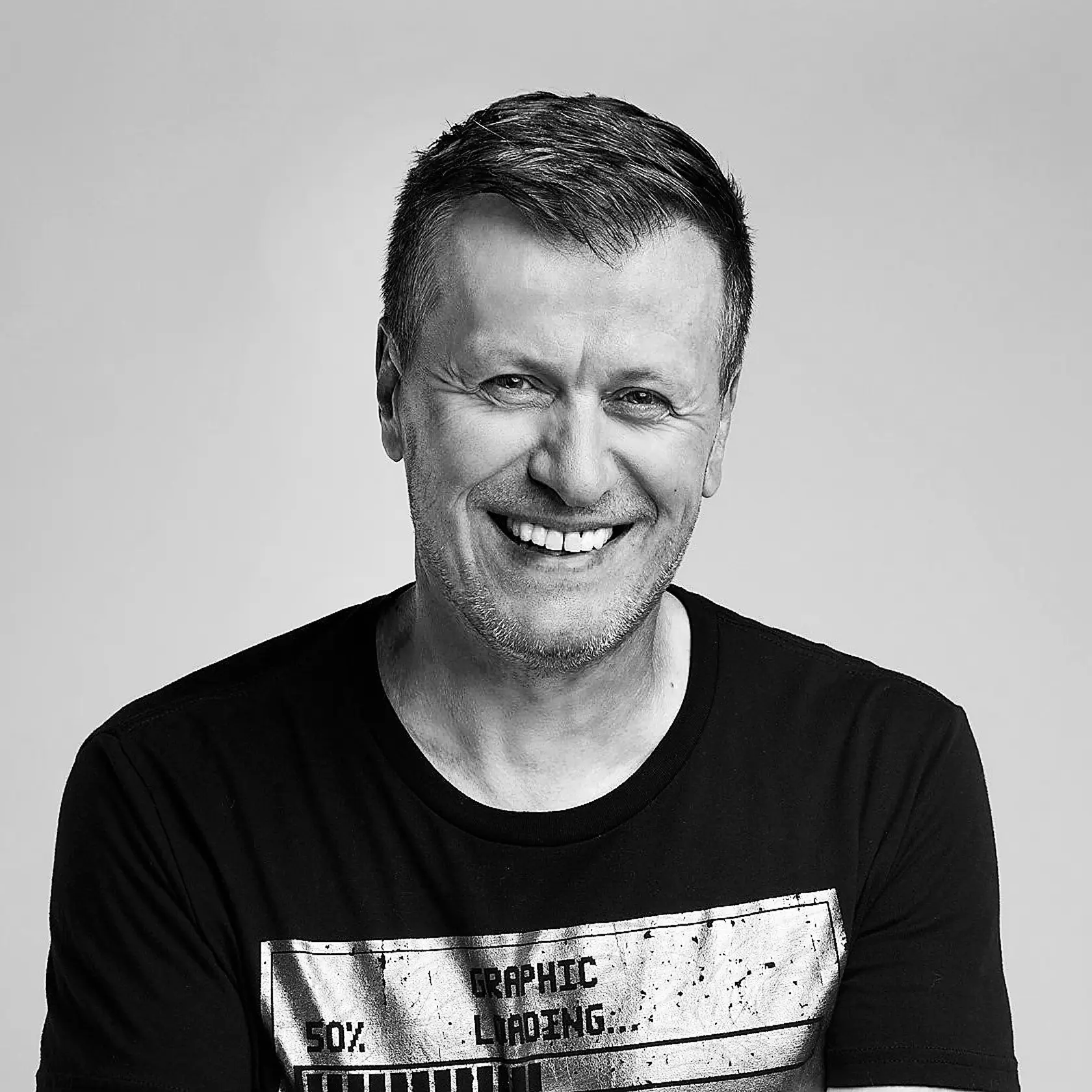 Viršík († 56) patril
medzi uznávaných
rádiových spíkrov.