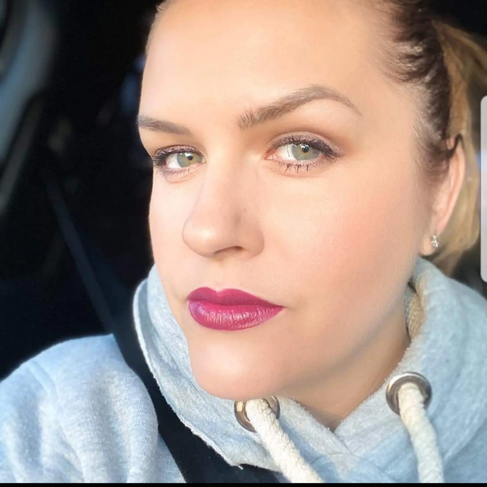 Adriana (33): "Nie, mám obavy z vedľajších účinkov."
