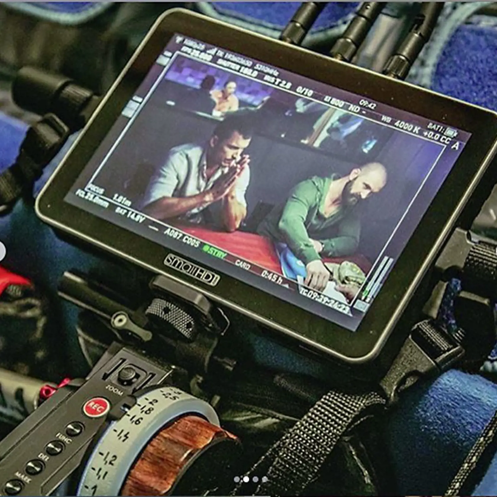 Seriál je inšpirovaný reálnymi udalosťami spred roka, keď na Slovensku zavraždili novinára.
