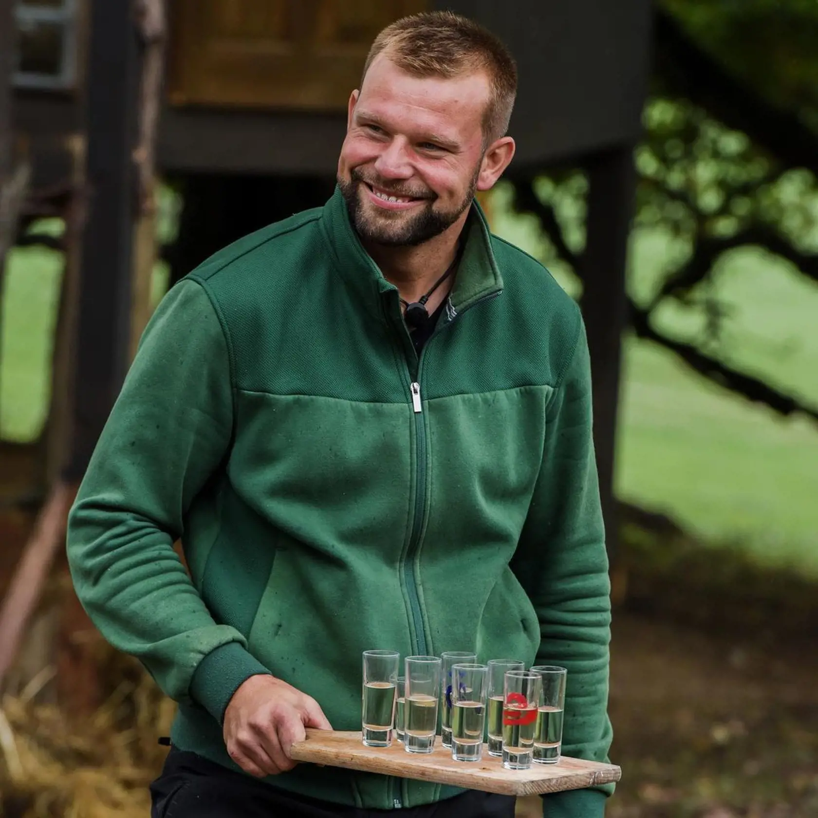 Farma štrnásť.