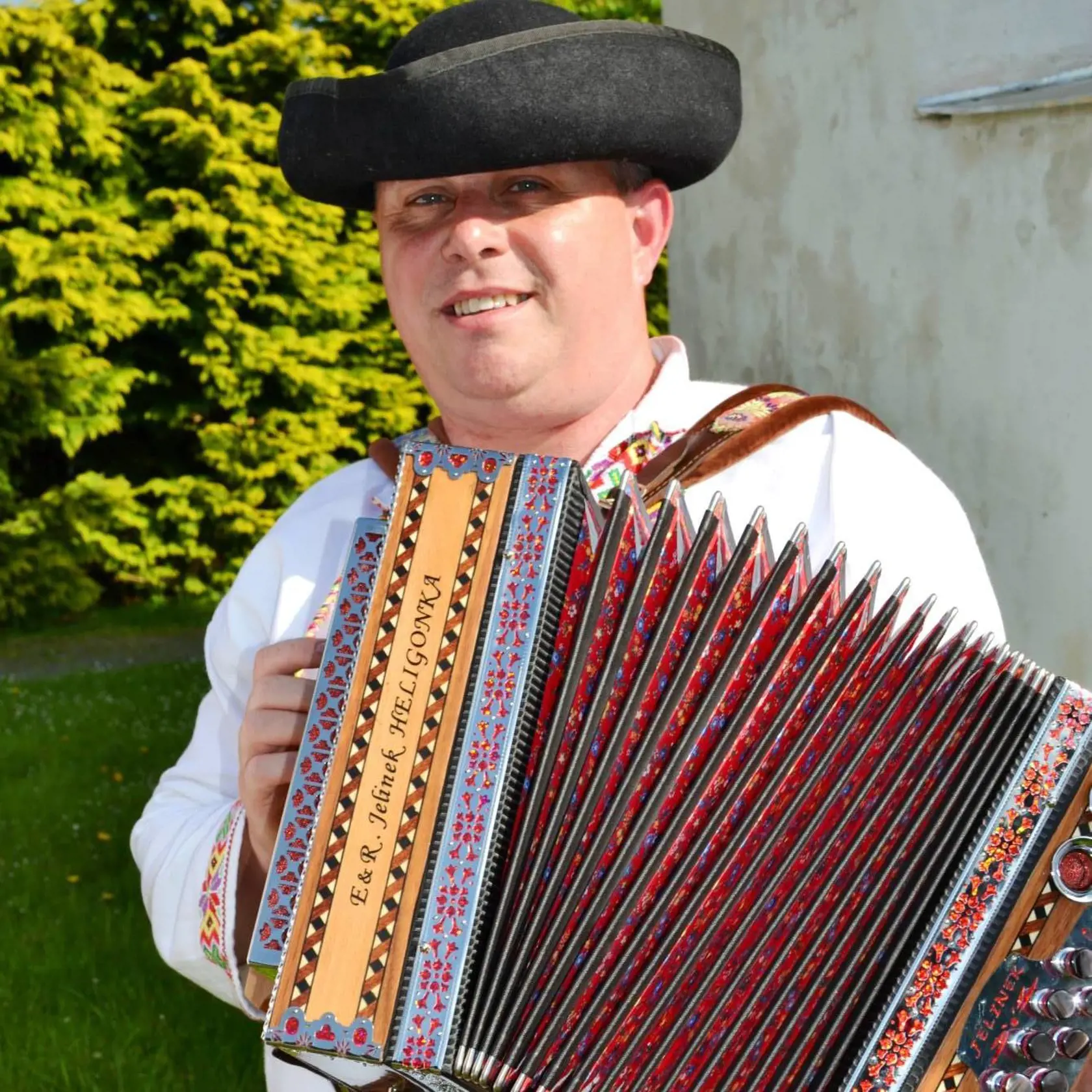 Vo veku 55 rokov zomrel starosta Miloš Mikula.