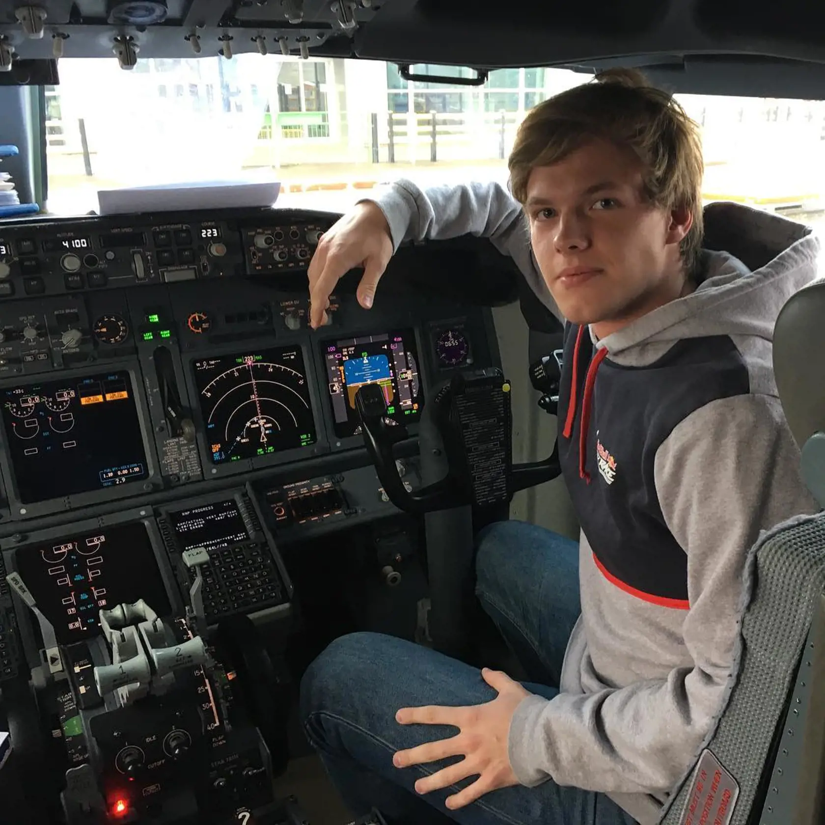 Martin Voštinár sa stal dopravným pilotom.