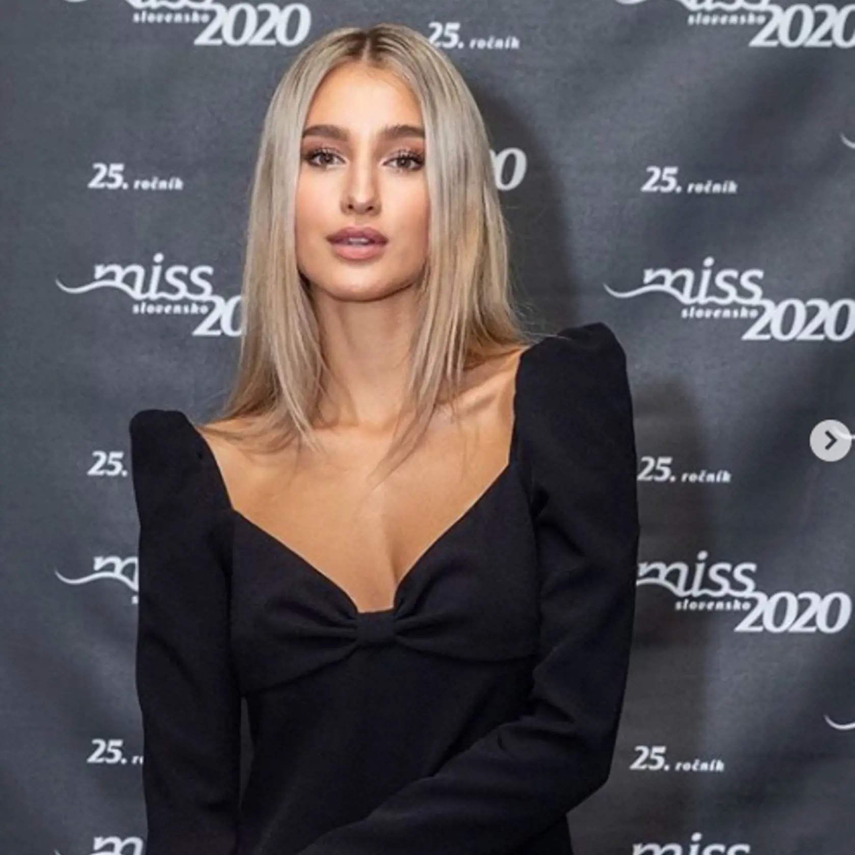 Miss Slovensko 2020 Leona Novoberdaliu.