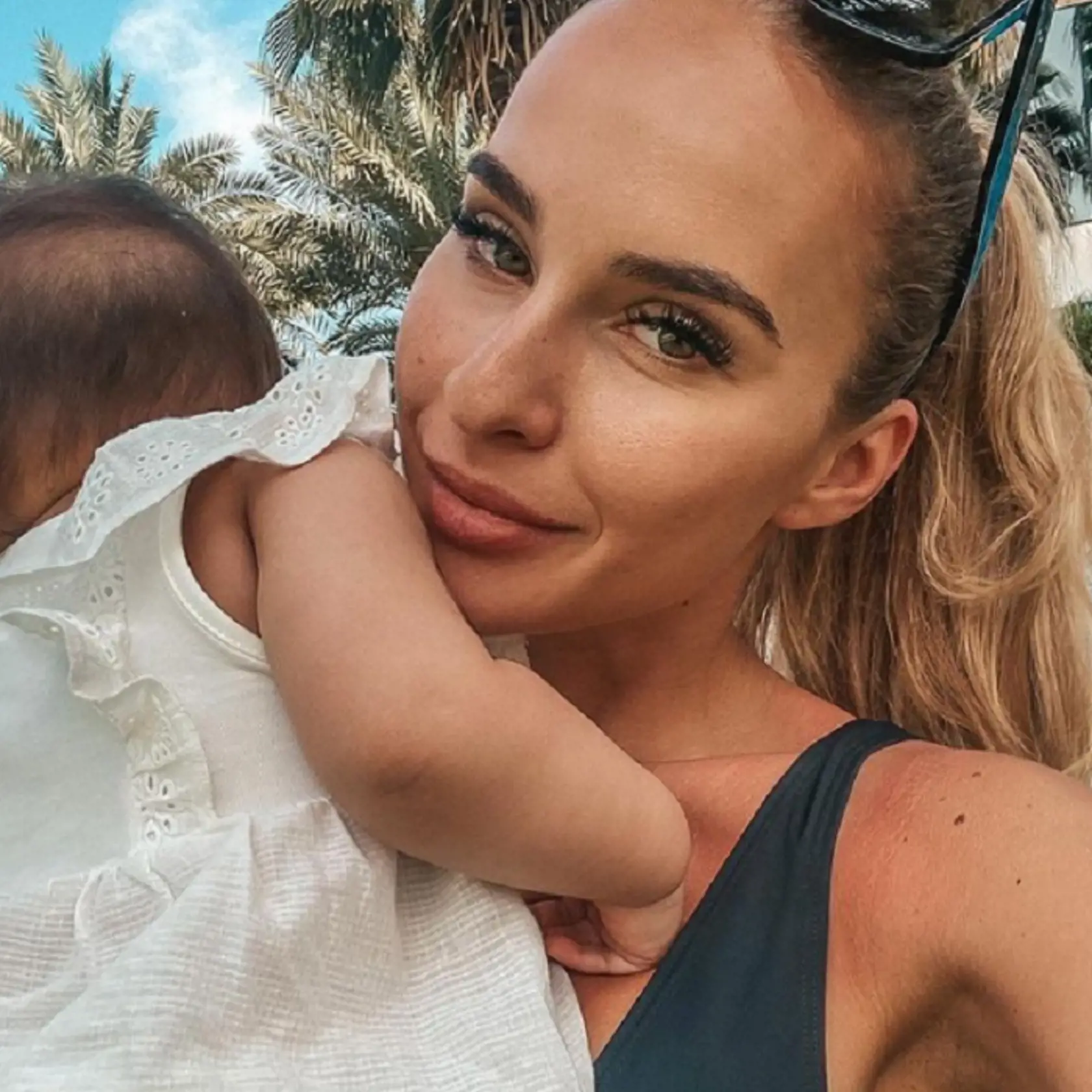 Dcéra Lucie Mokráňovej oslavuje jeden rok.