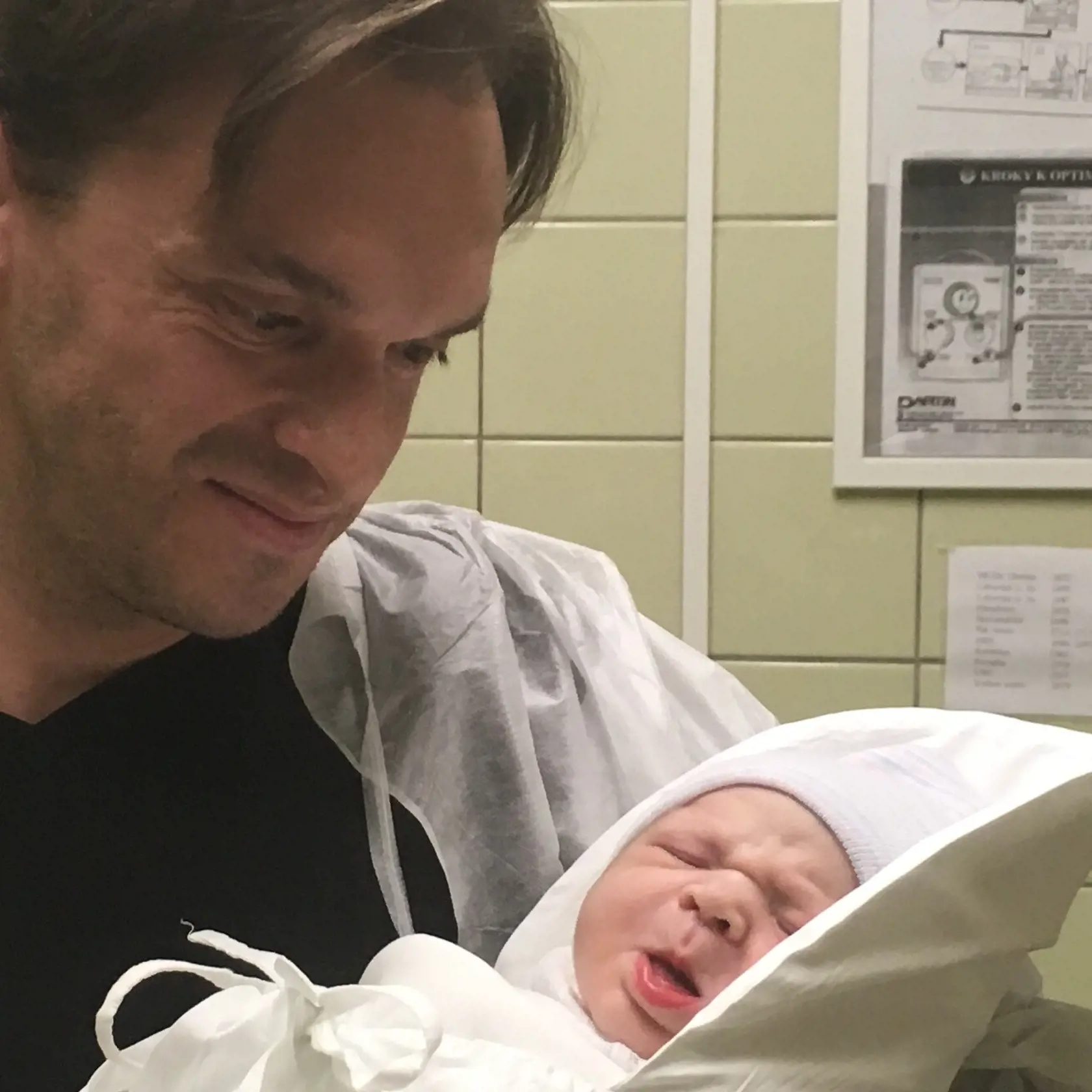 Martin si prvého syna pritisol k srdcu hneď po narodení.