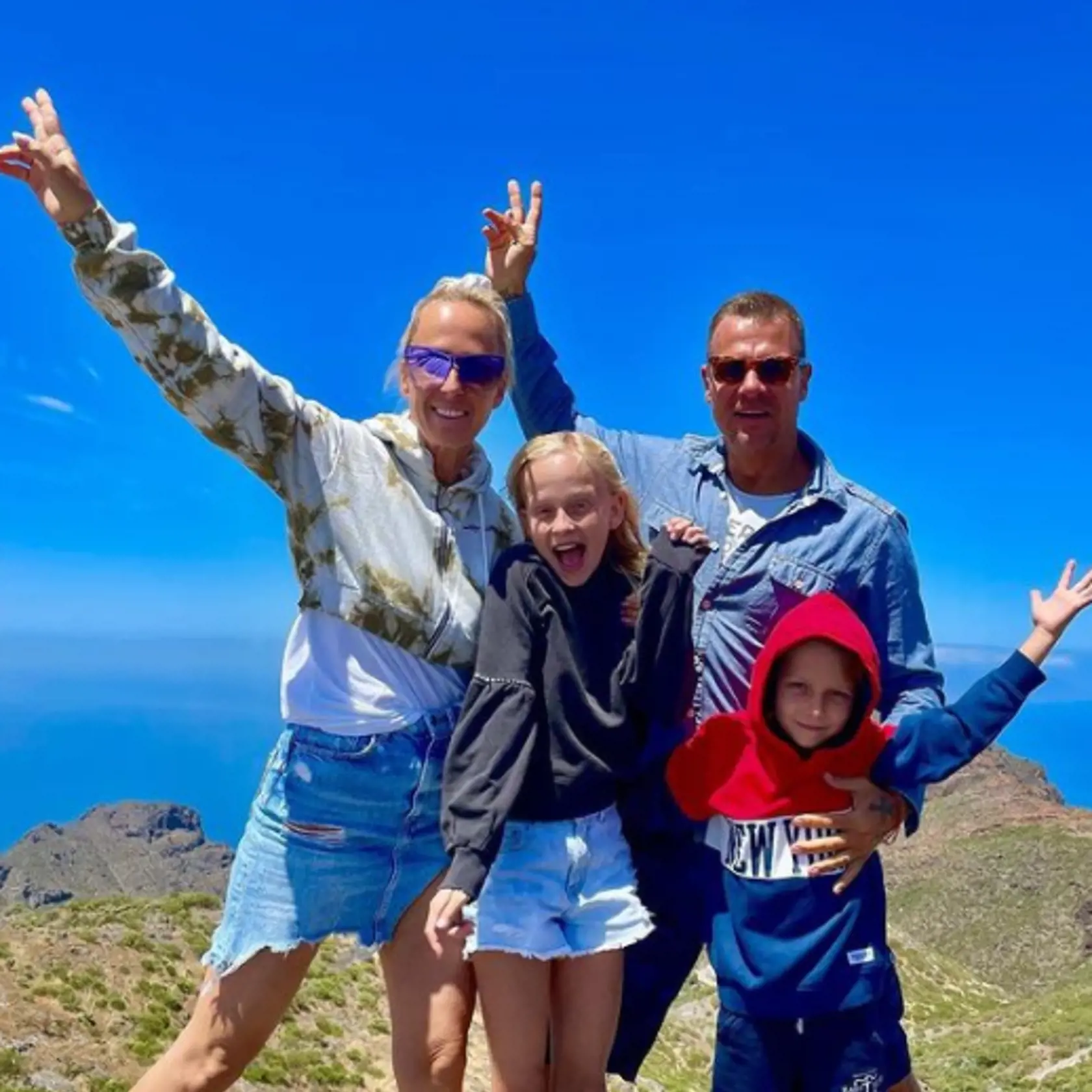 Zuzana s rodinou spoznáva krásy Tenerife.