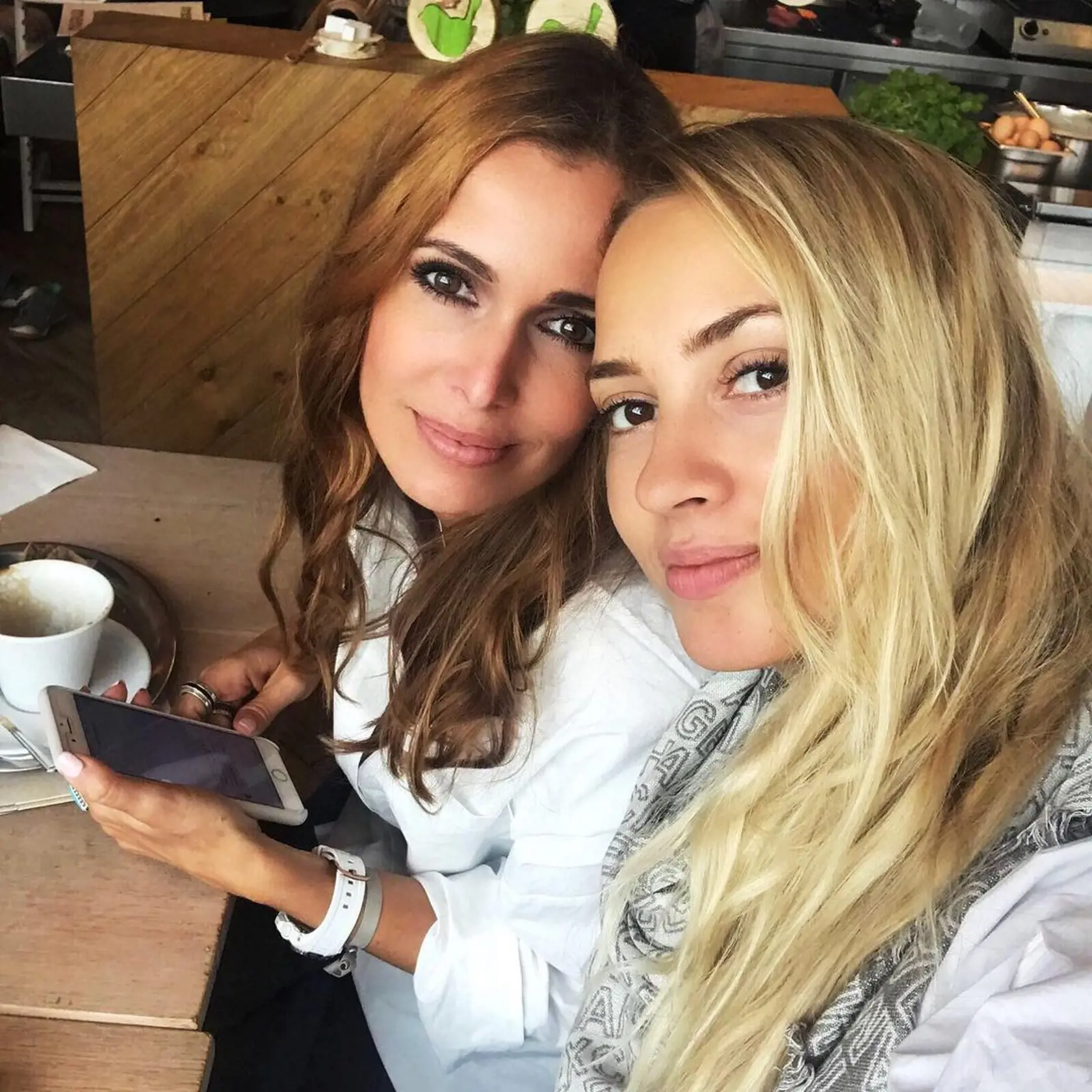 Lenka Šóošová a Barbora Krajčírová