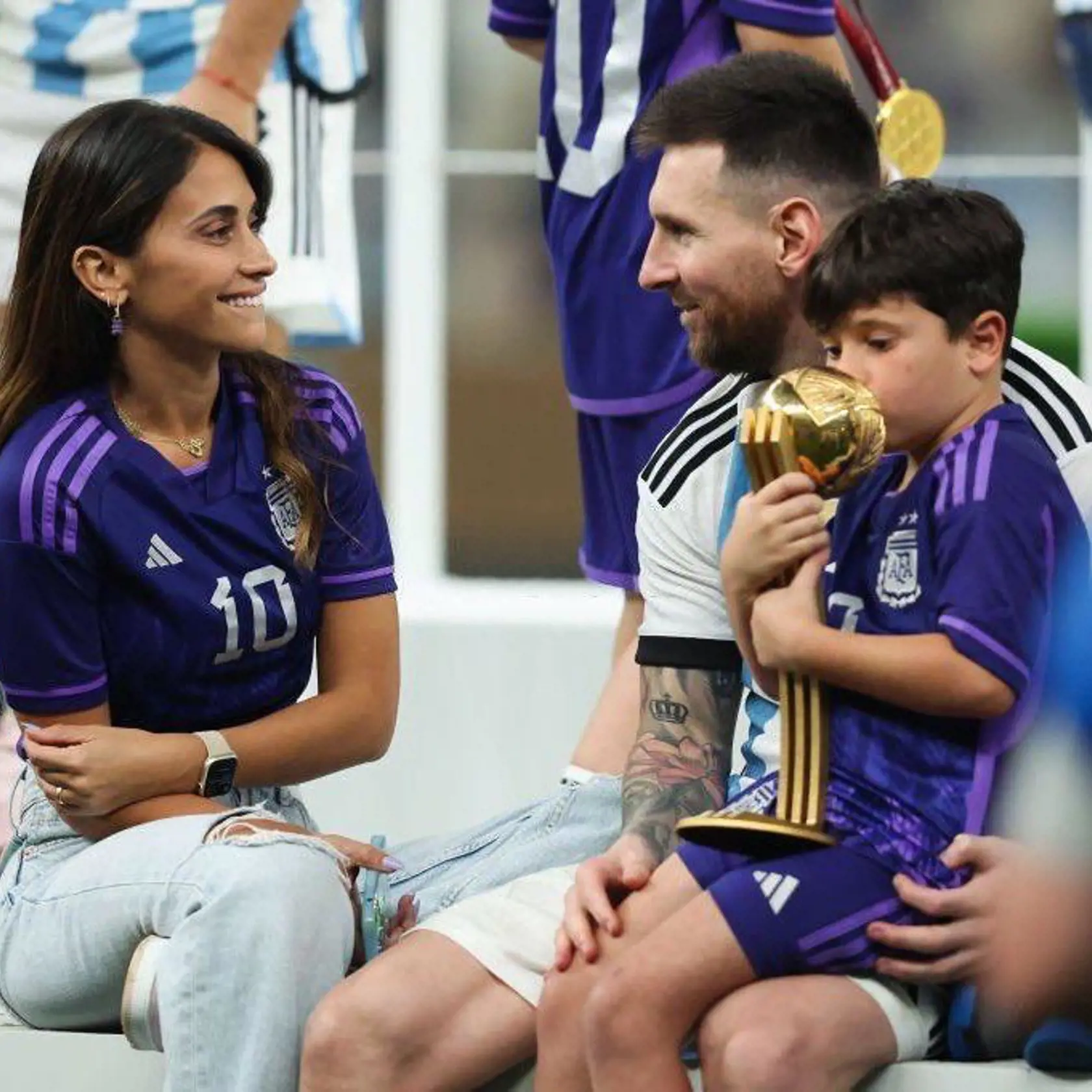 Lionel Messi si užíval veľký triumf so svojou krásnou rodinou.