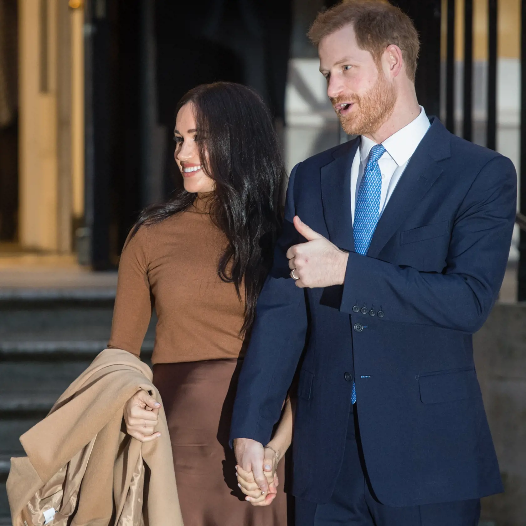 Vojvodkyňa Meghan a princ Harry čelia obrovskej kritike – chcú si totiž zachovať kráľovské privilégiá aj po tom, čo sa vzdajú svojich funkcií vysoko postavených členov kráľovskej rodiny.