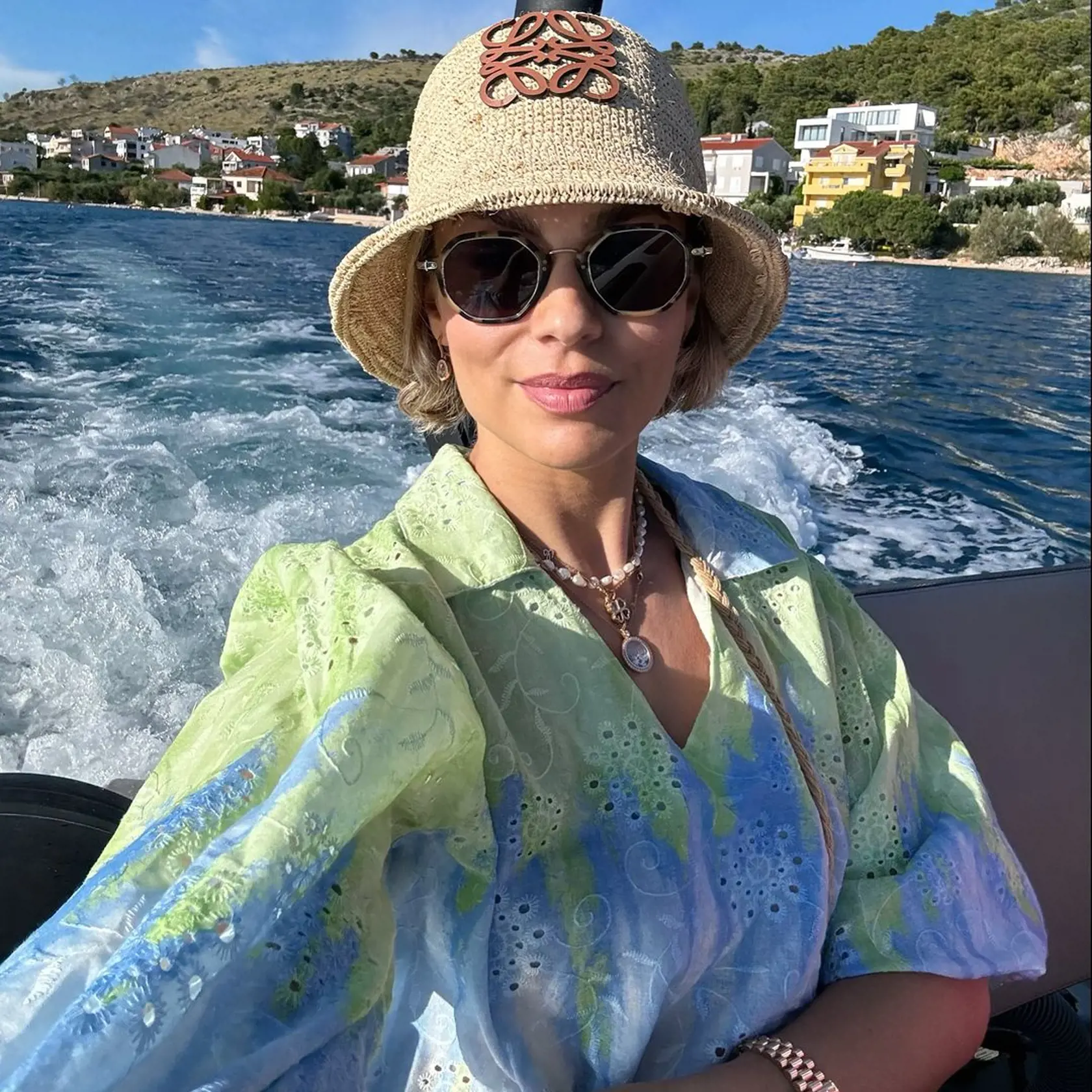 Ivana predviedla podobný štýlový kúsok aj na dovolenke v Chorvátsku.