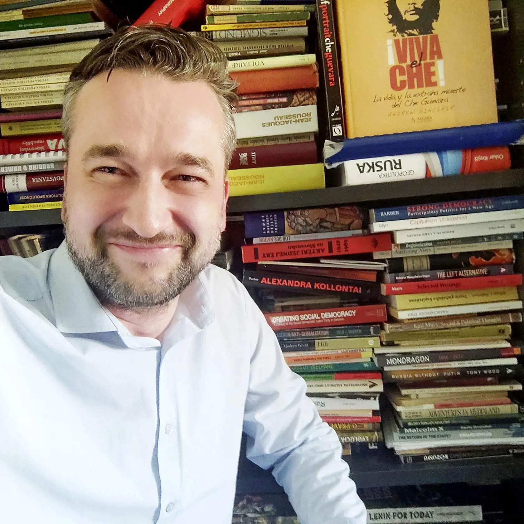 MARXISTA ĽUBOŠ BLAHA
Jeho príspevky na Facebooku
dosahujú stovky tisíc videní.