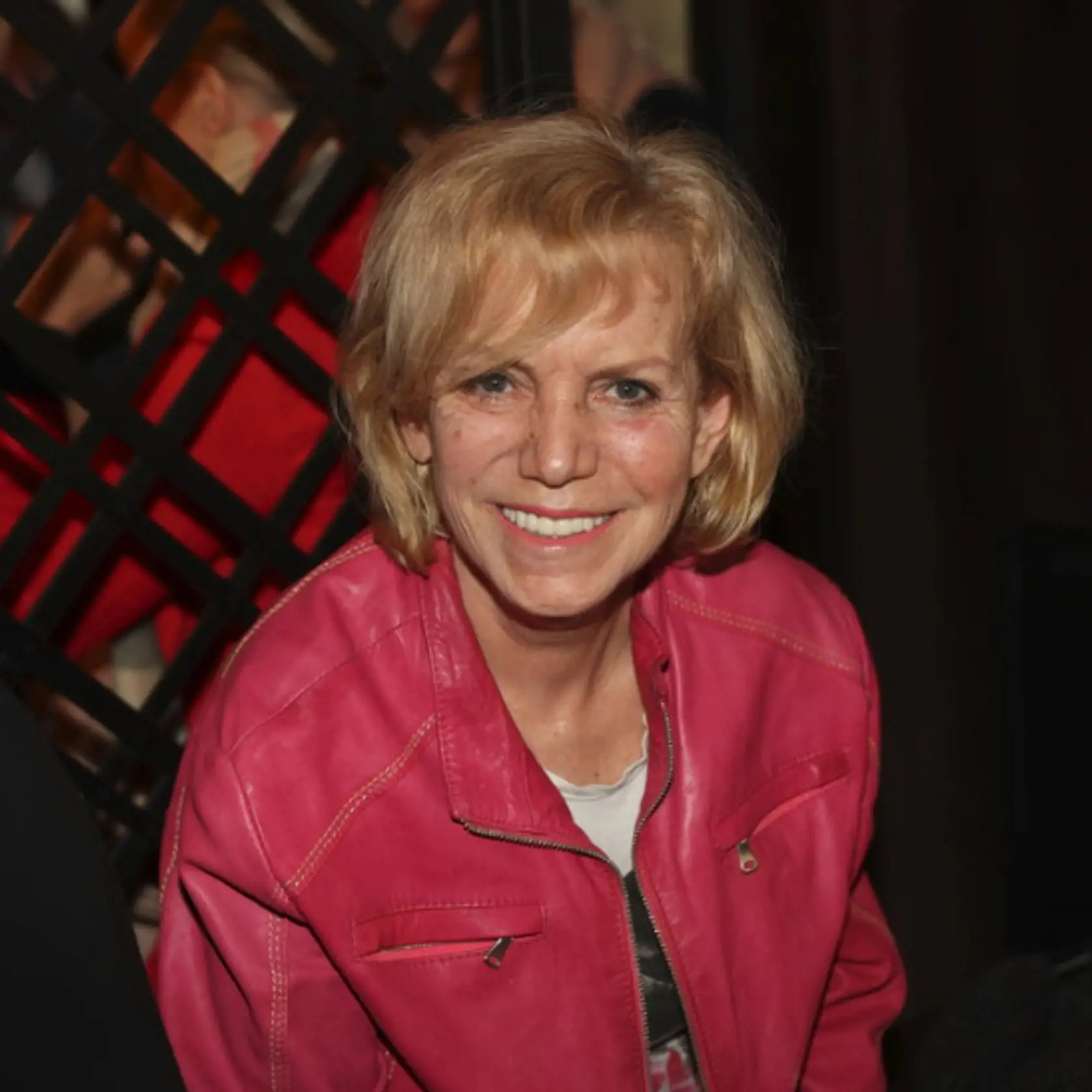 Hana Krampolová (58)