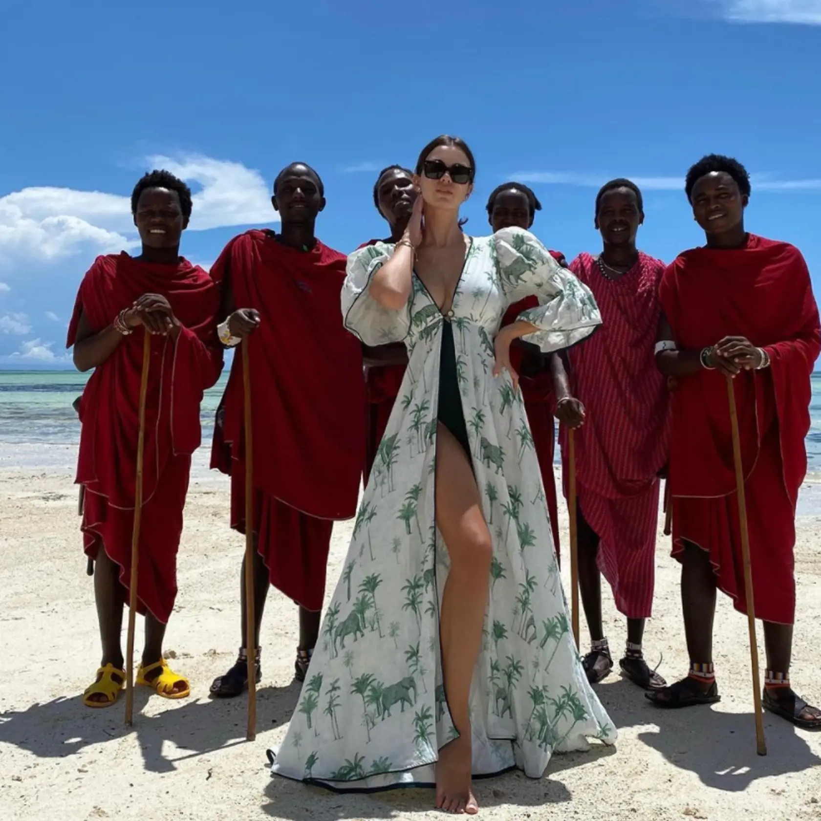 Majk Spirit si užíva so svojou manželkou na luxusnej dovolenke na Zanzibare.