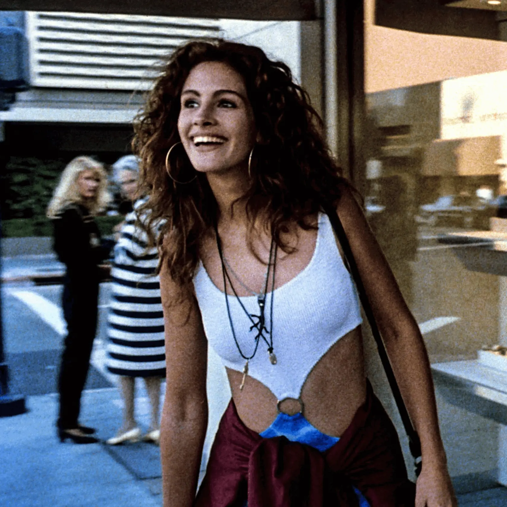 Julia Roberts v minišatičkách okúzlila vo filme Pretty Woman Richarda Gerea.