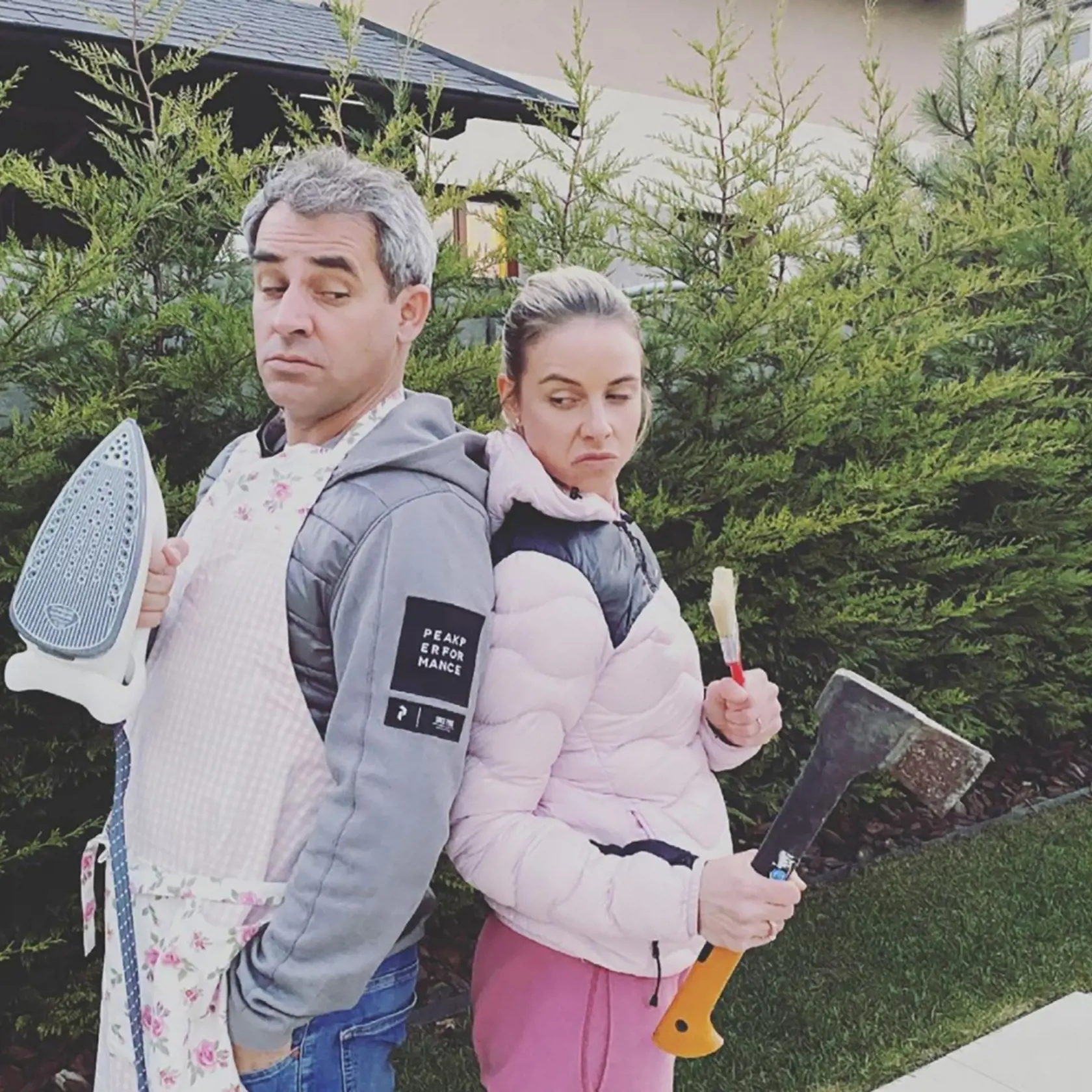 FILIP TŮMA (43) A NELA POCISKOVÁ (30)