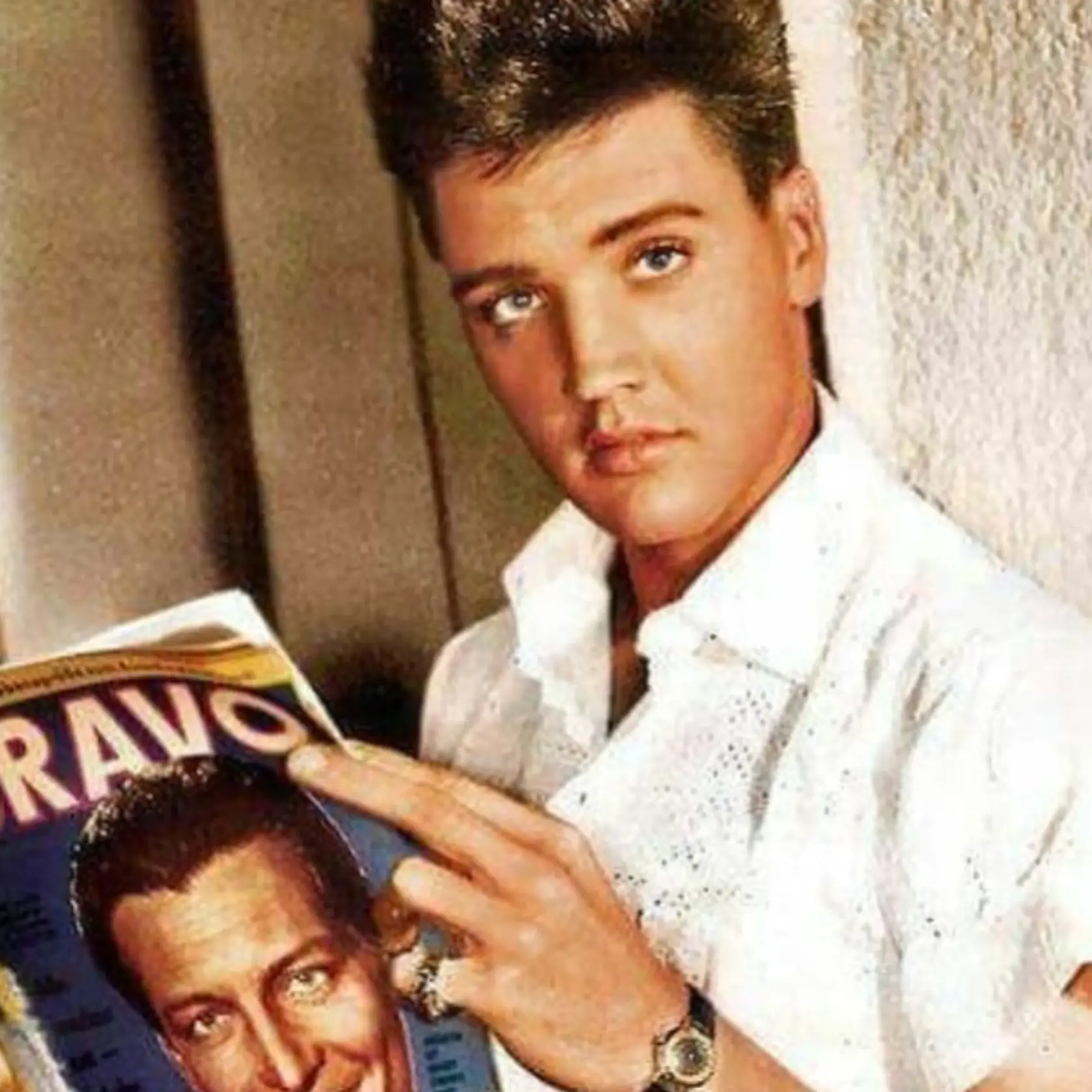 Elvis ožije na filmovom plátne.