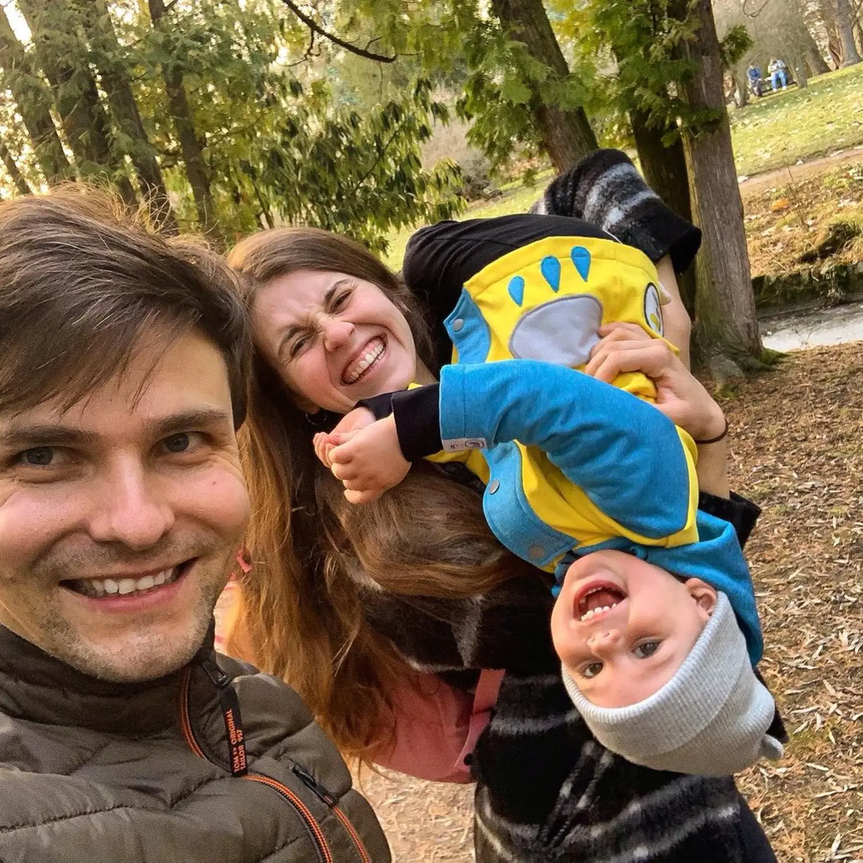 Ivanin brat Tomáš Surovec s rodinou