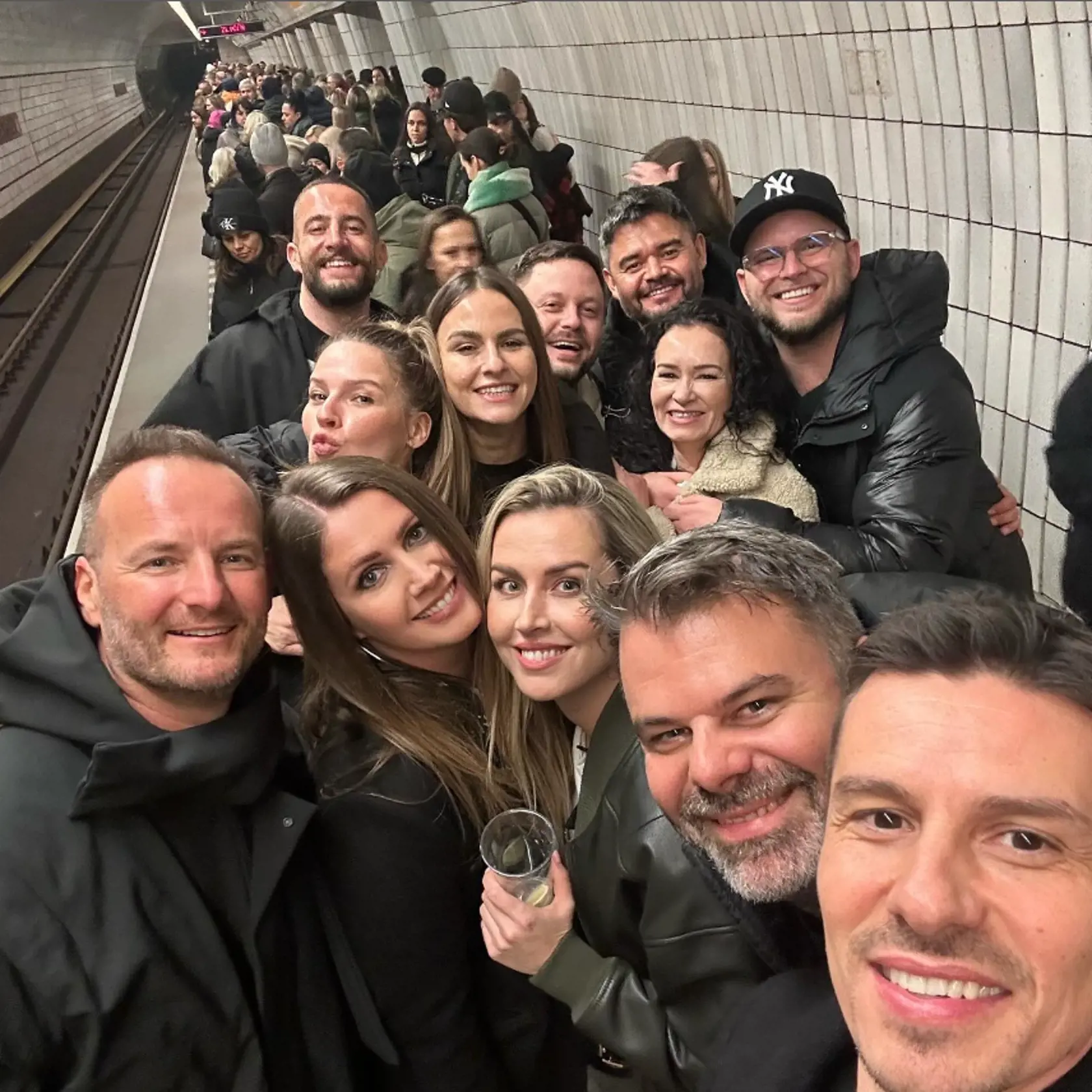 Na koncert Dary sa vybrala aj Eva Rezešová-Džodlová s kamarátmi.