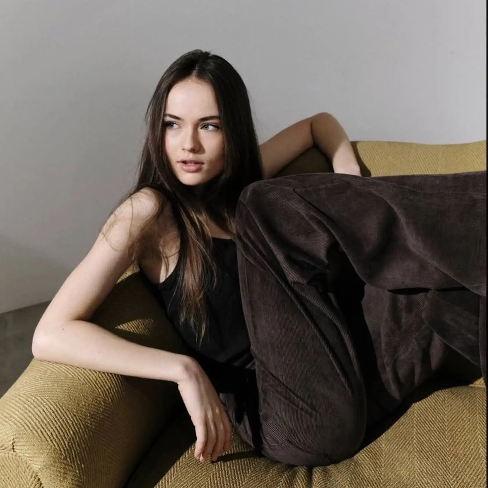 Kristina Pimenova je dnes prekrásna mladá žena. Má 19 rokov a pred sebou sľubnú kariéru modelky a herečky.