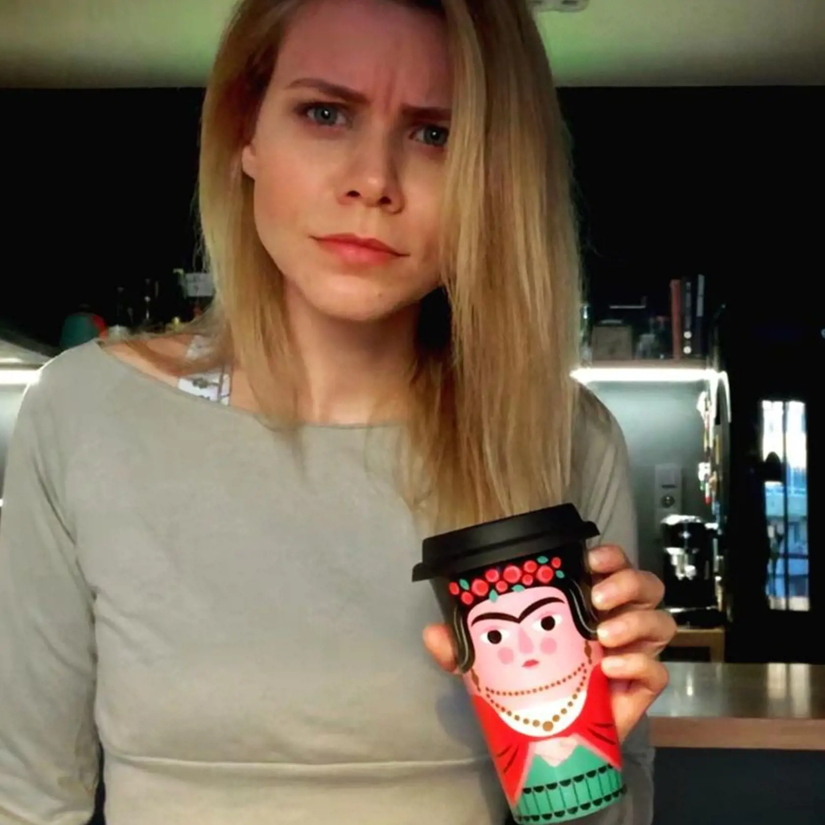 Zuzana má rada dobrú kávu.