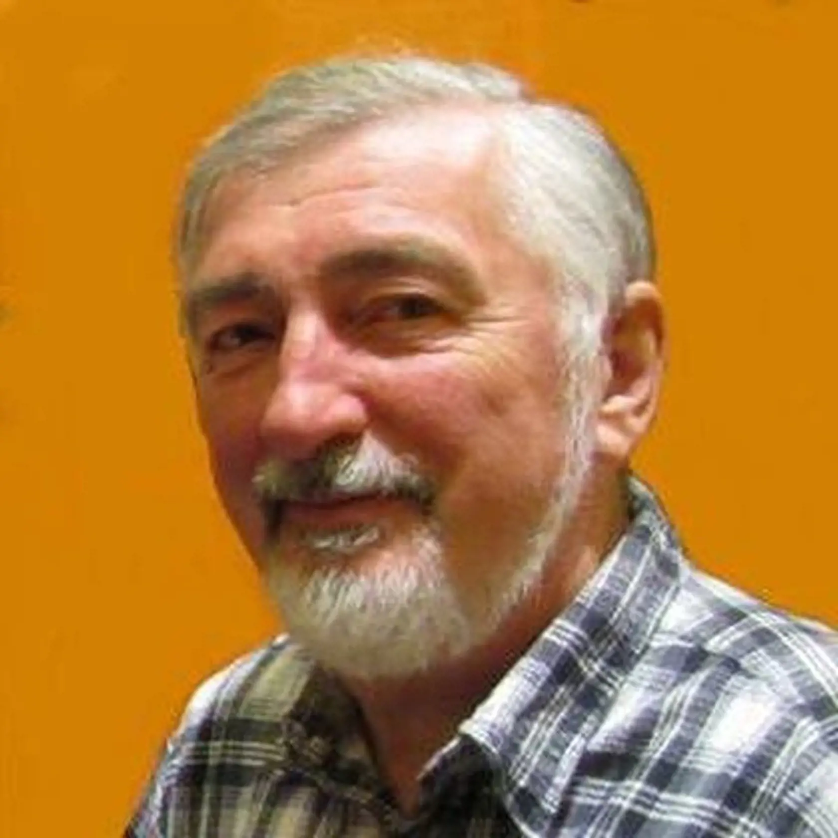 Vynikal svojimi textami, pričom spolupracoval s najväčšími hviezdami našej populárnej hudby 70. rokov. Medzi jeho debutové skladby patrí pieseň Evy Kostolányiovej a Ľuboša Novotného Zmysel nemých slov.