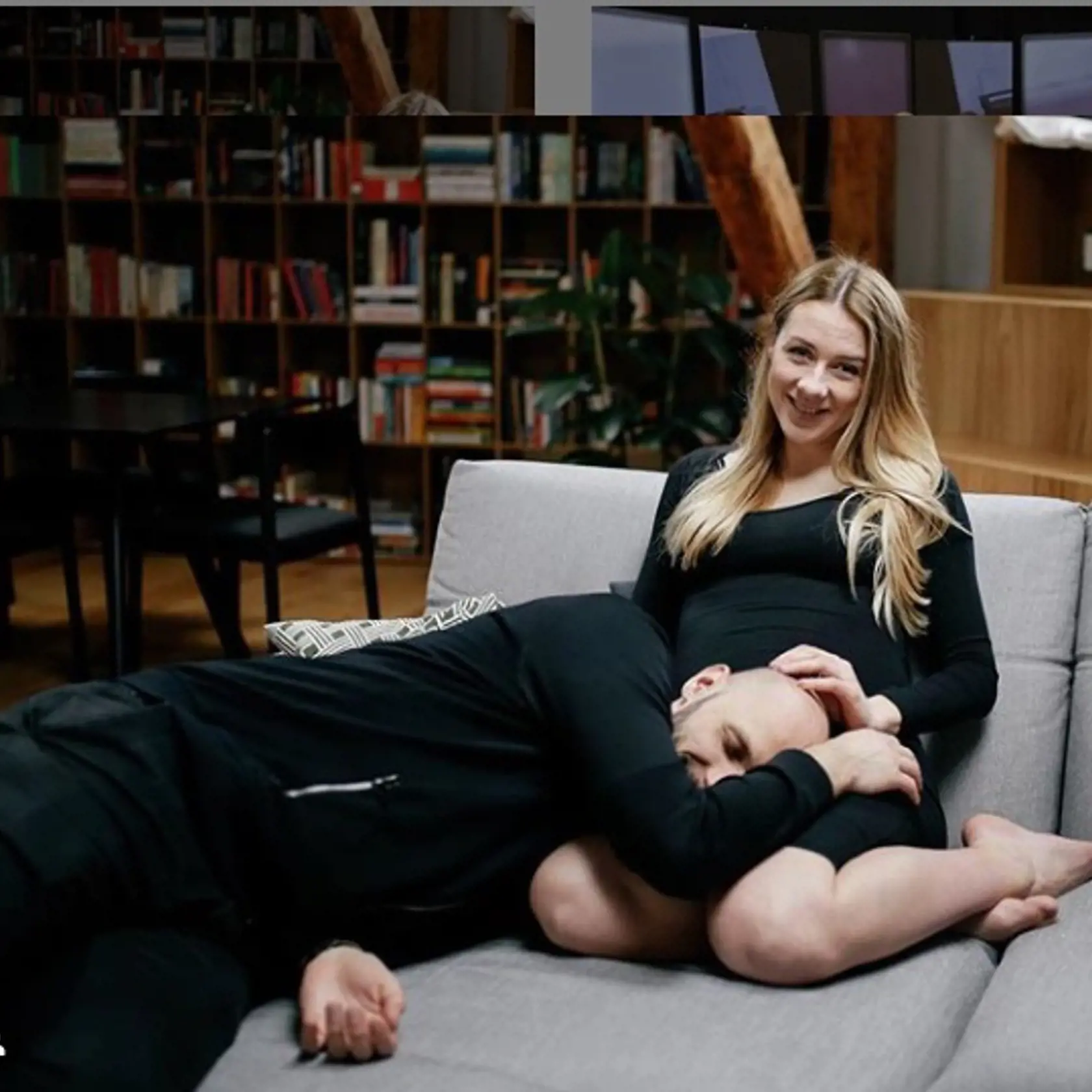 Michal Truban si užíva otcovstvo a karanténu vo svojom staromestskom byte.