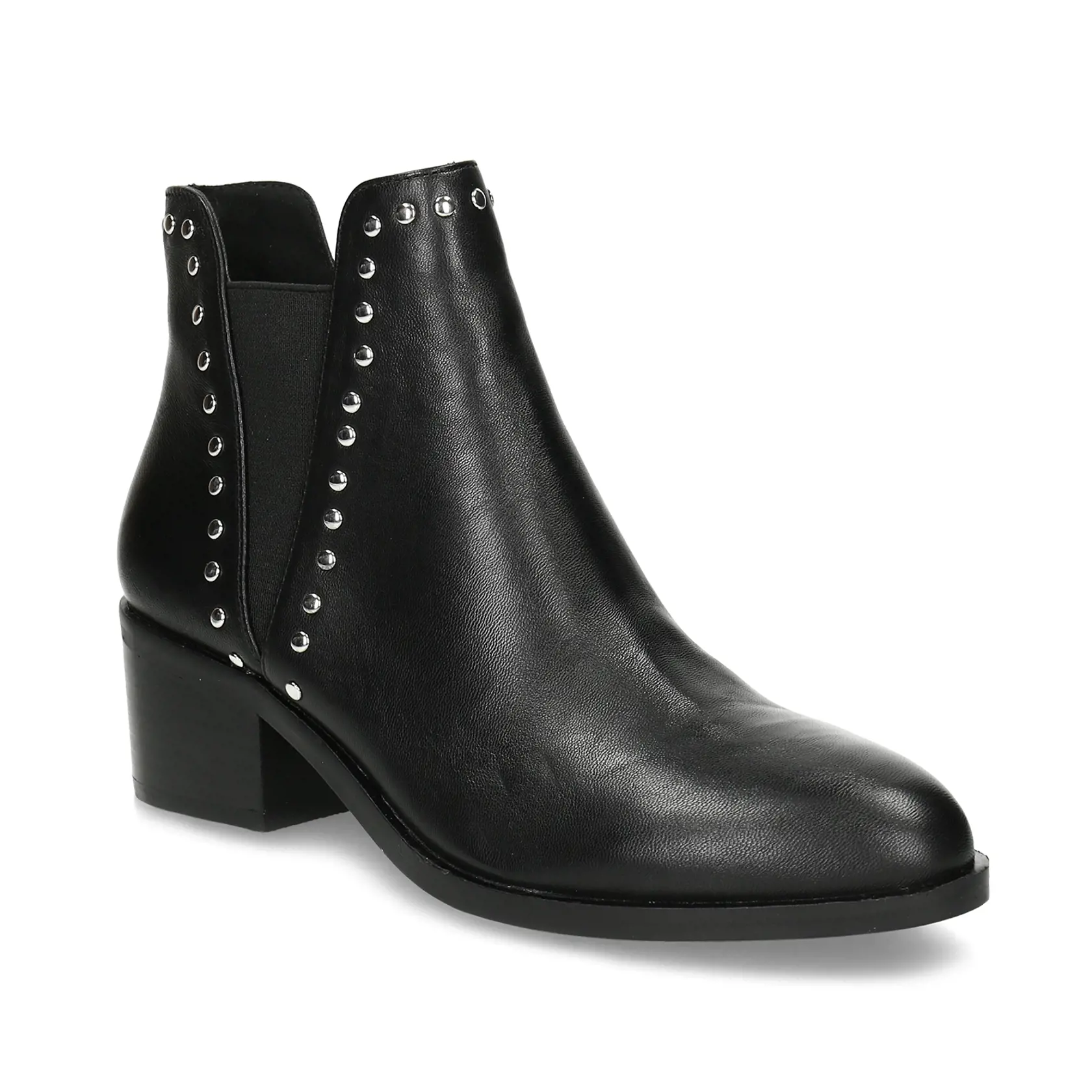 Čižmičky: Baťa, 135 €