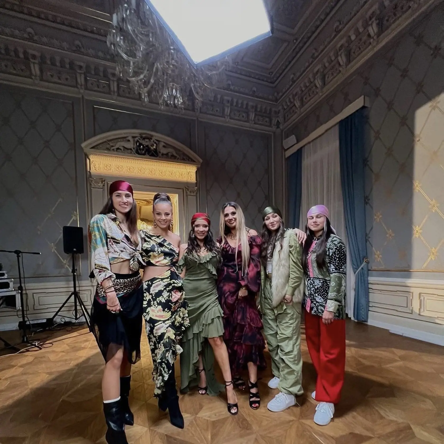 Dominika Mirgová, Monika Bagárová a Anita Soul  v novom videoklipe.