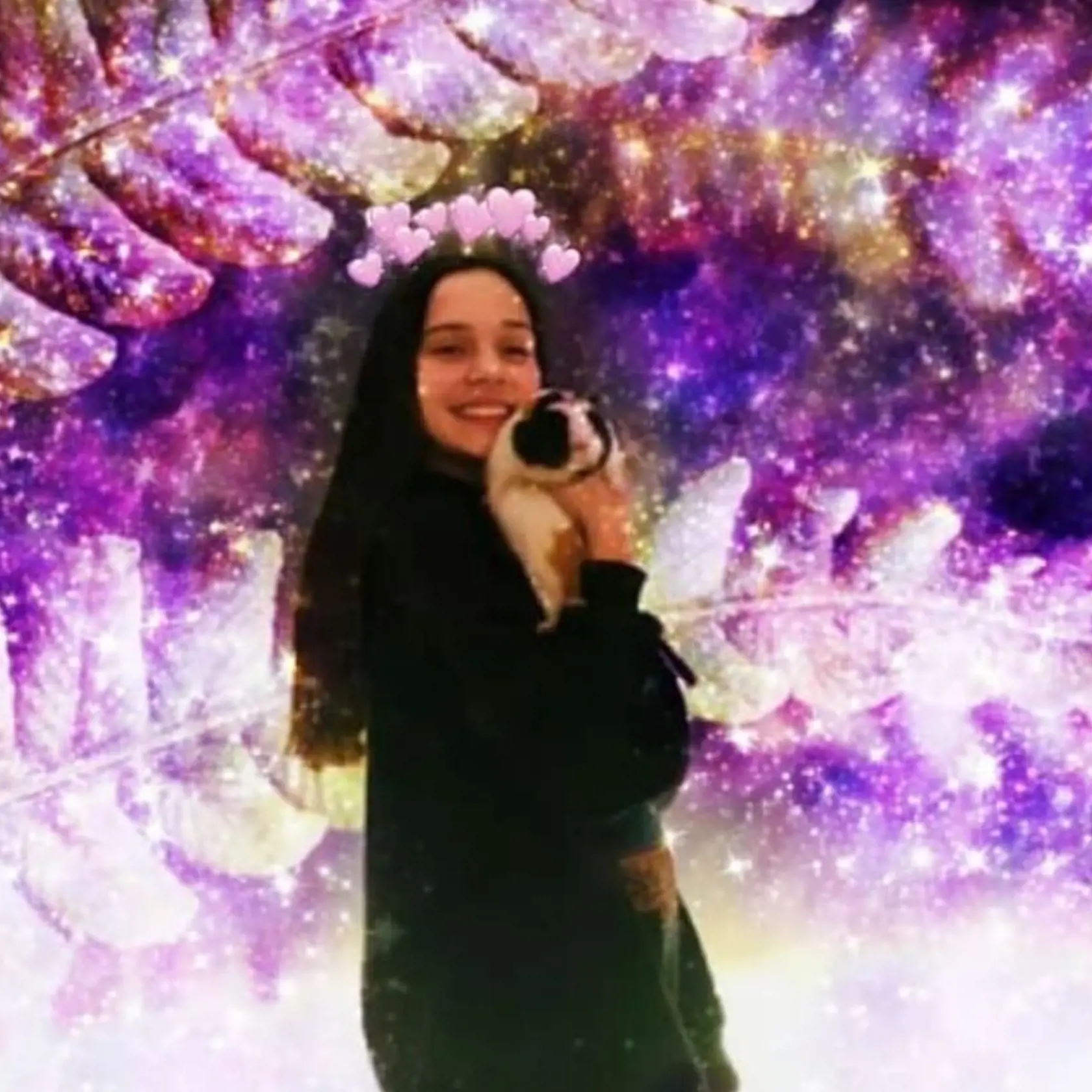 Charlotte Gottová - toto sú fotografie, ktoré uverejnili jej fanúšikovia. Mali uzrieť svetlo sveta?
