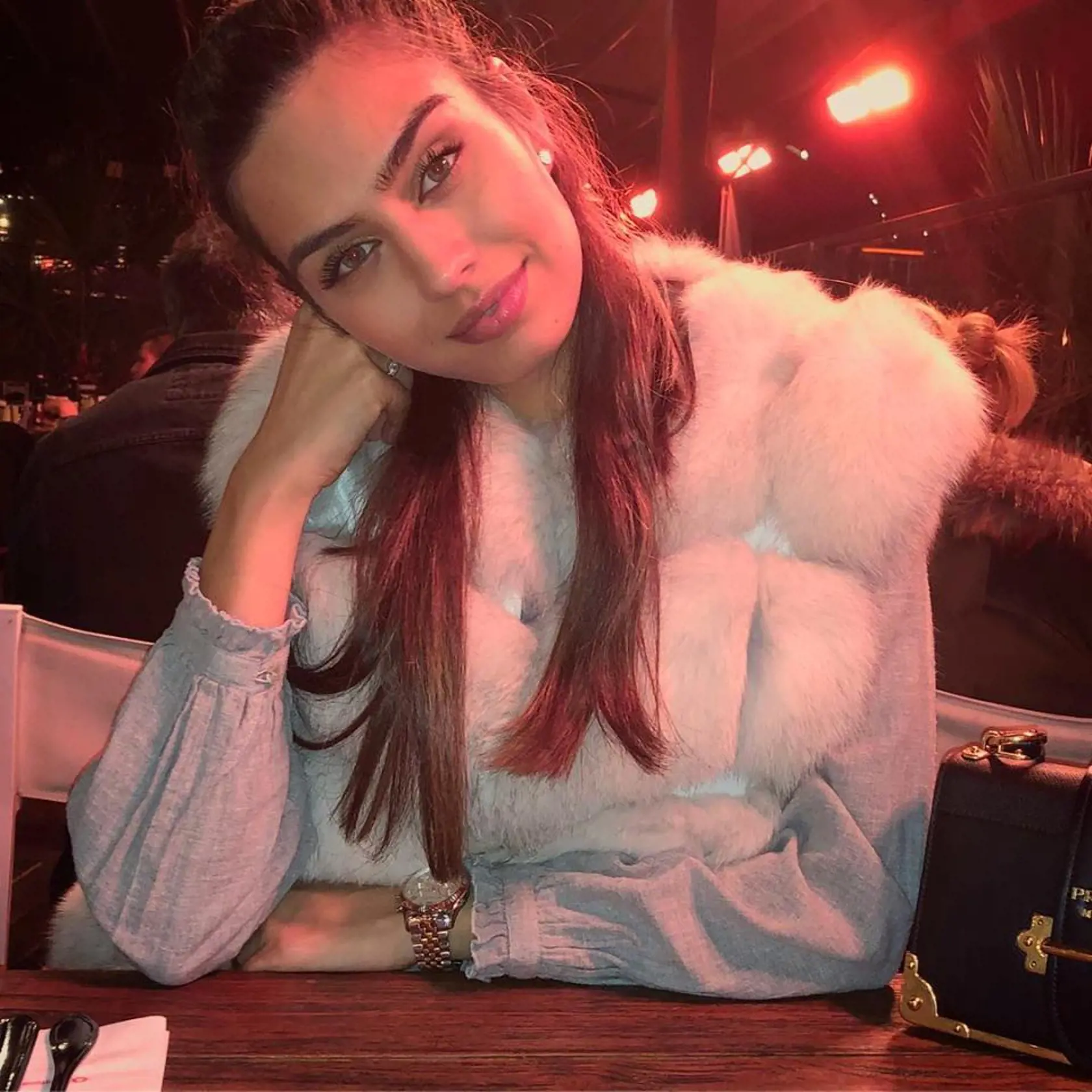 Bývalá Miss Turecka 2014 Amine Gülşe (24).