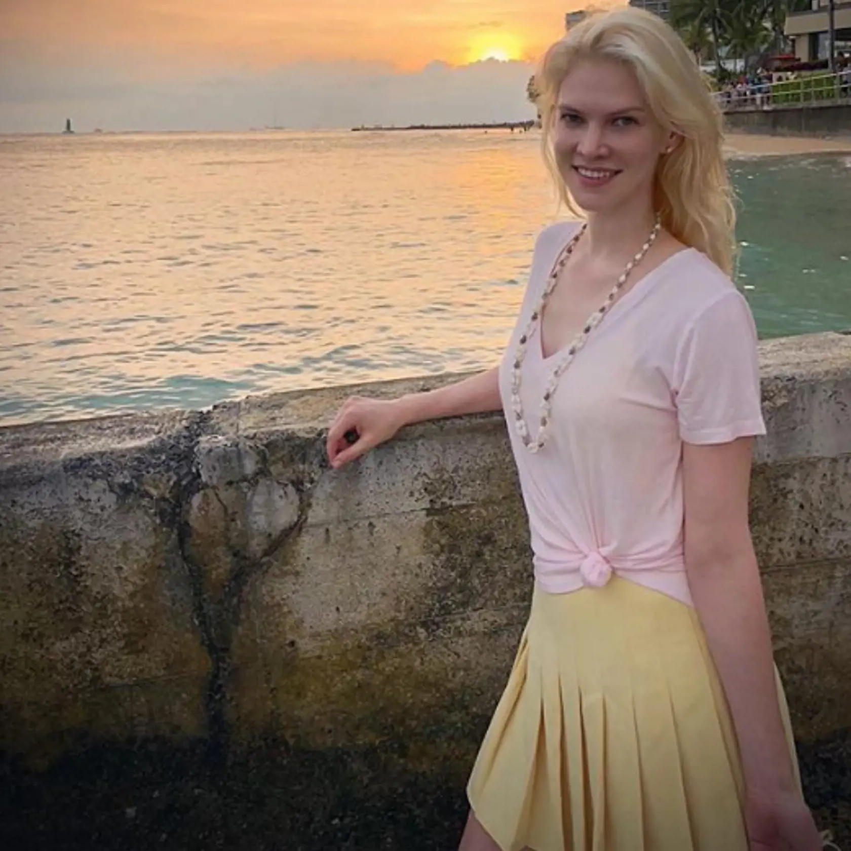 Naďa je v súčasnosti úspešná pilotka a inštruktorka lietania.