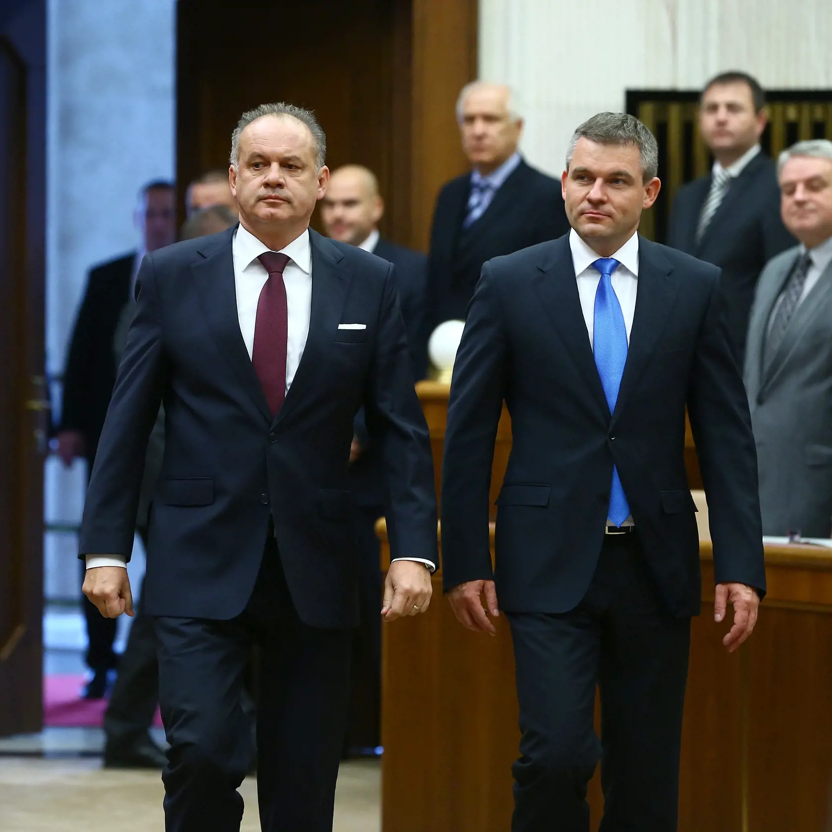 Prezident Kiska môže teoreticky vziať Pellegrinimu poverenie zostaviť vládu.